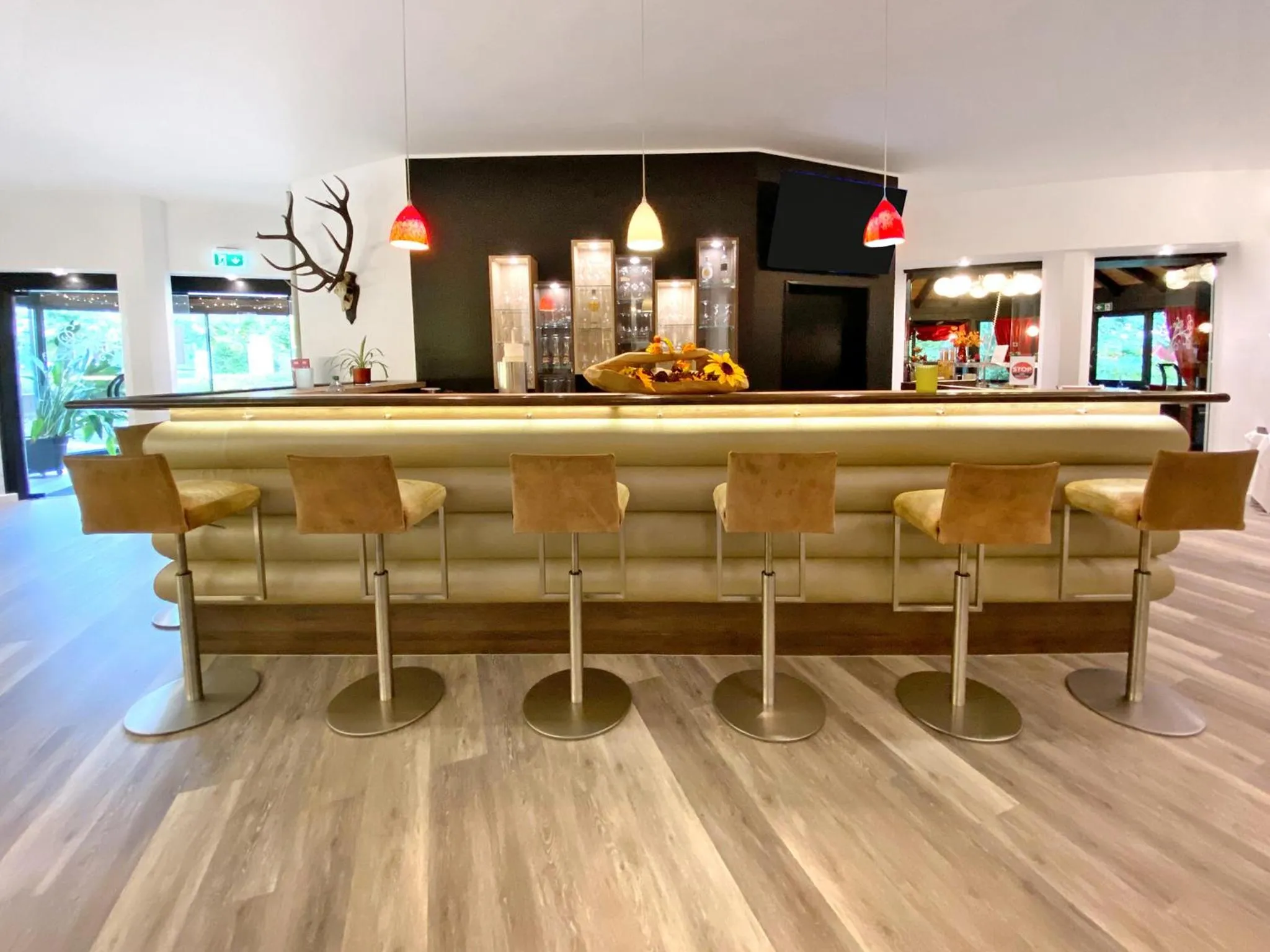 Lobby or reception in DORMERO Hotel Düsseldorf