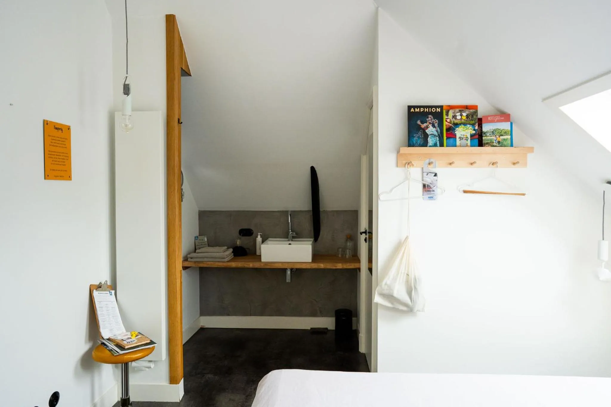 Bathroom, Bed in Boetiekhotel Villa Wanrooy
