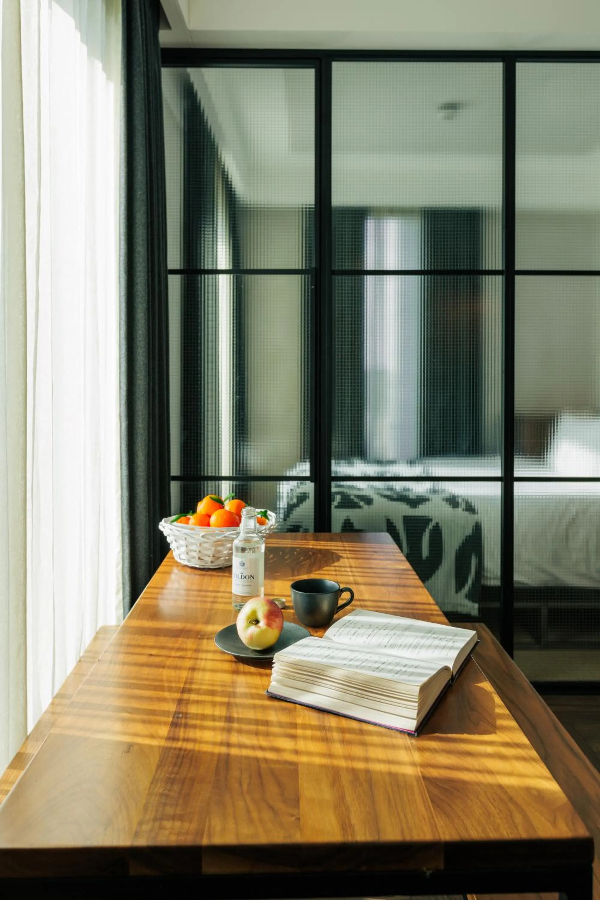 Dining area, Bed in Staycity Aparthotels London Dalston