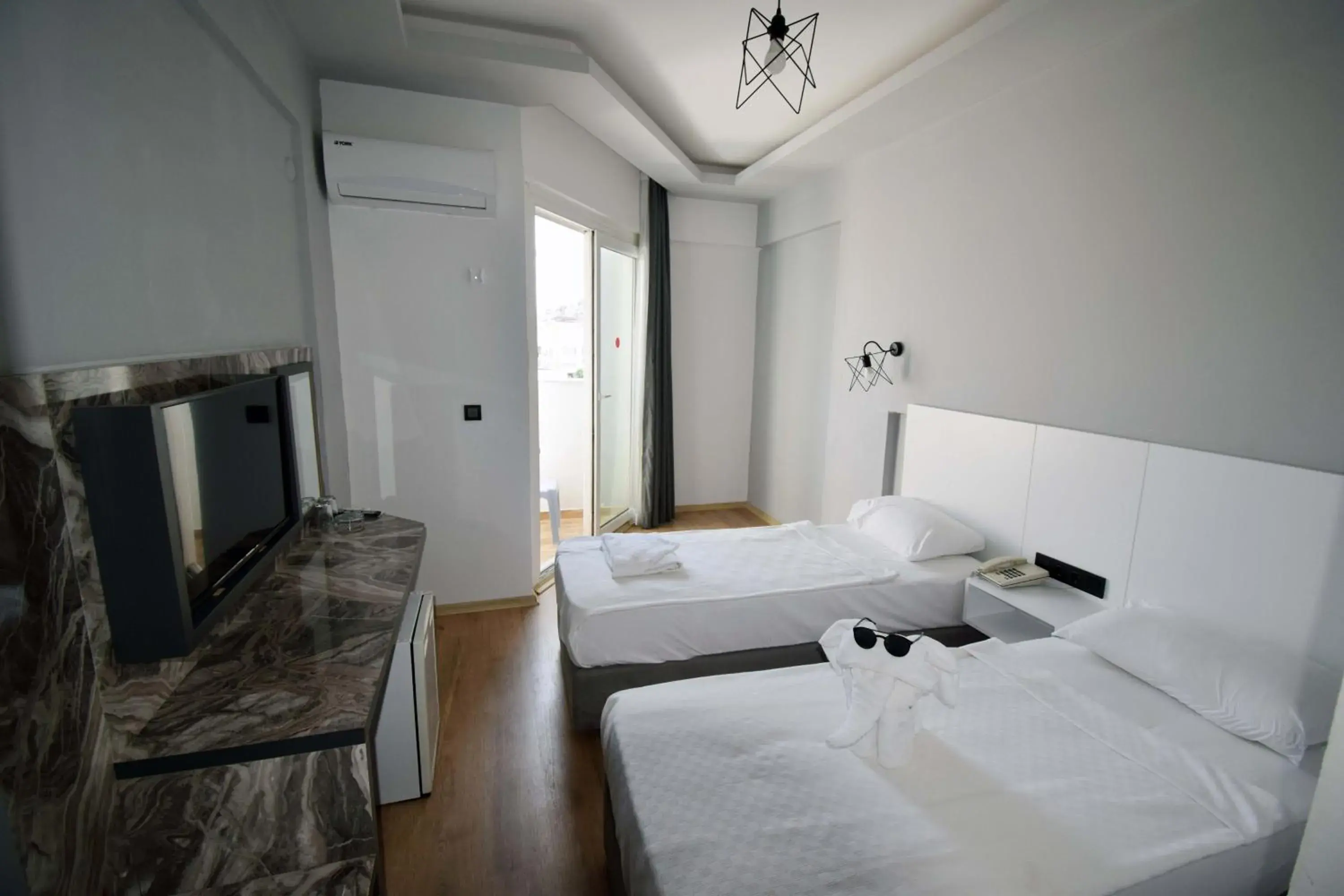 Budget Single Room in Aslan Sand & City Hotel Budget Single Room in Aslan Sand & City Hotel