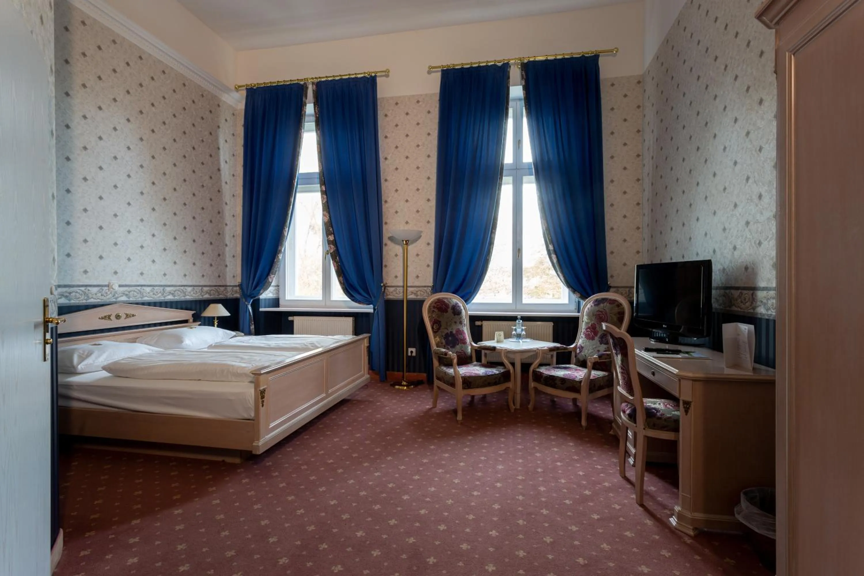 Bed in Seeschloss Schorssow