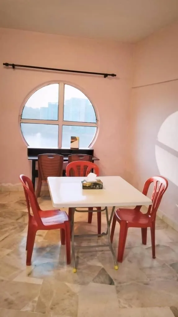 PD MARINA HOLIDAY APARTMENT