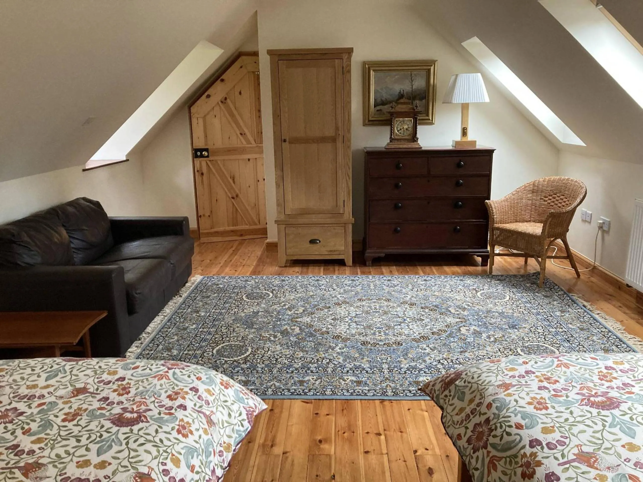 Bedroom, Bed in The Motor House