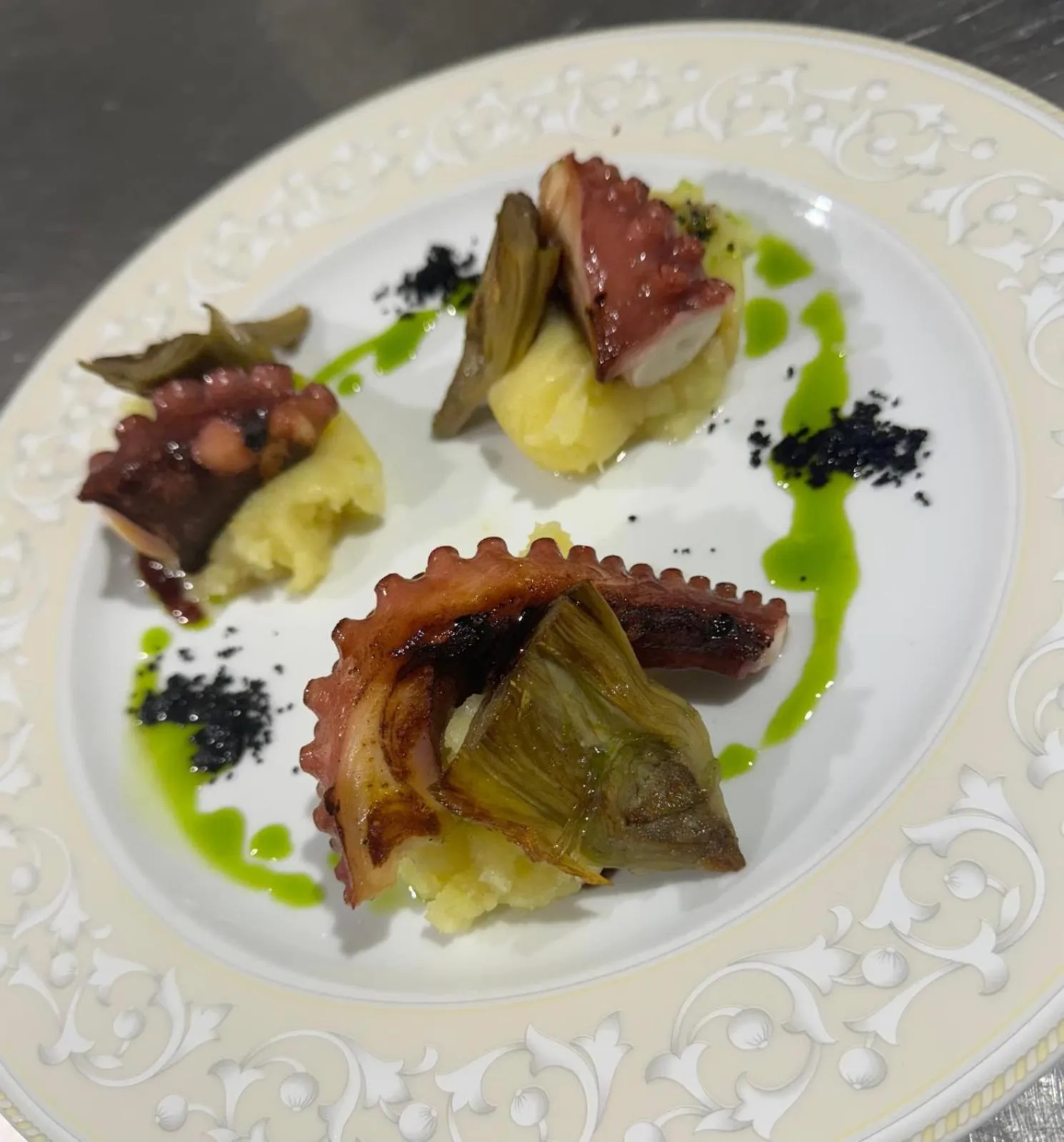 Restaurant/places to eat in Hotel Lo Smeraldo