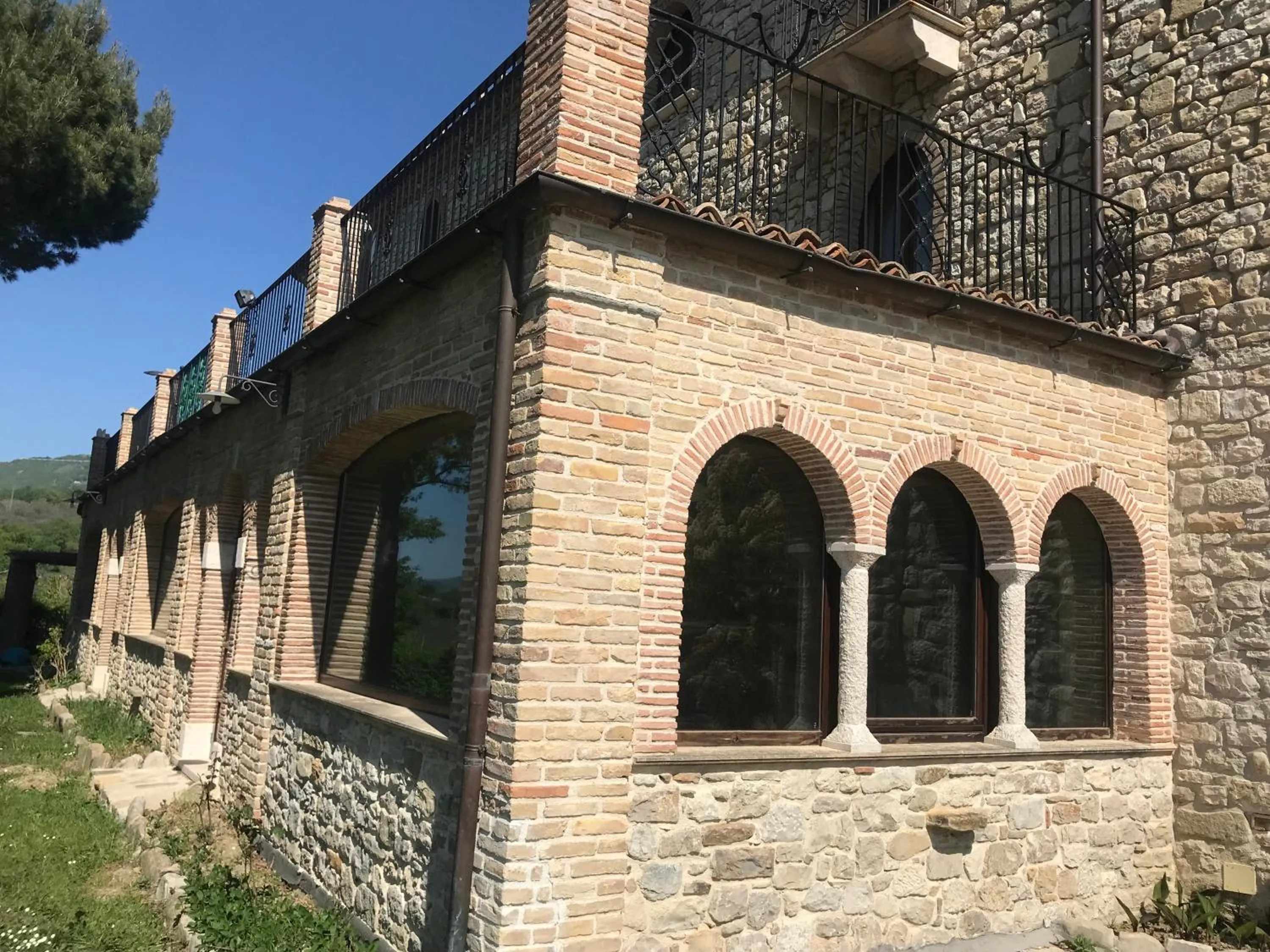 Property building in Hotel Lo Smeraldo