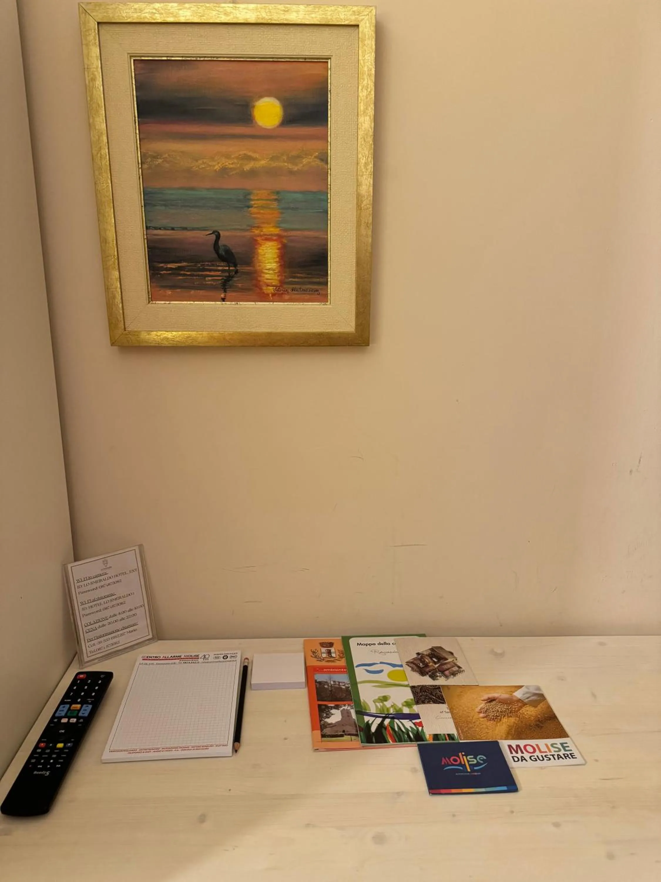 Photo of the whole room in Hotel Lo Smeraldo