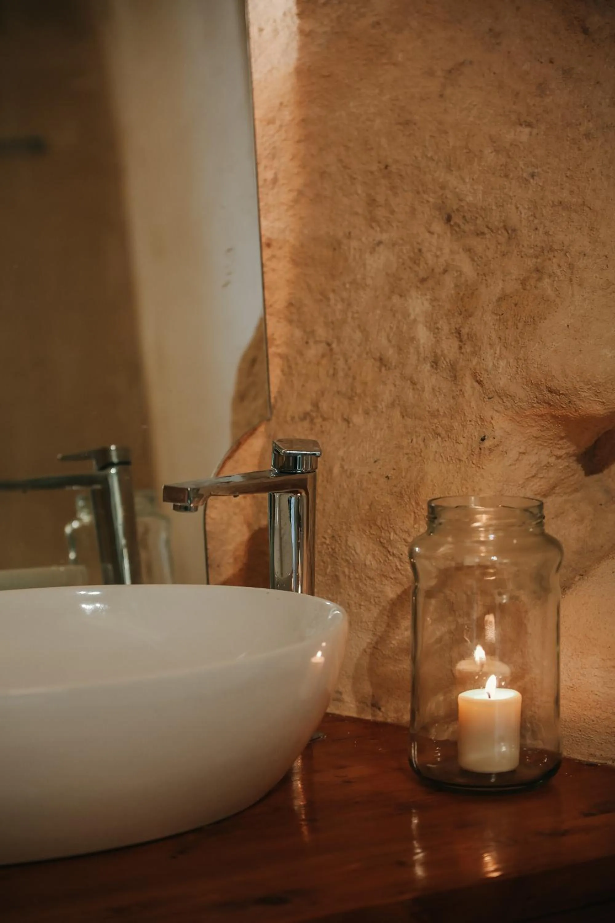 Toilet in ççç Isabel Luxury Suite ççç