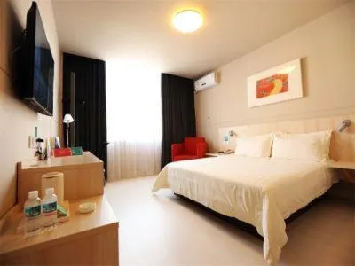 Bed in Jinjiang Inn Xianju Huancheng North Road