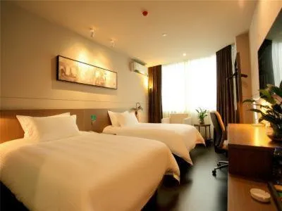 Bed in Jinjiang Inn Select Wuxi Nanchang Street Huaqing Bridge Metro Station