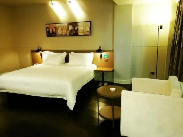 Bed in Jinjiang Inn Select Linyi City Government Tianjin Road Branch