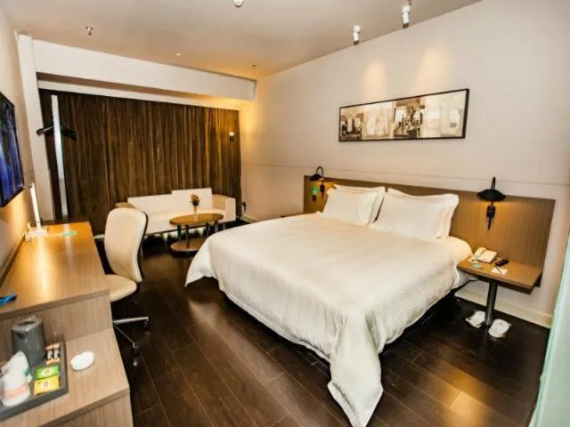 Bed in Jinjiang Inn Select Linyi City Government Tianjin Road Branch