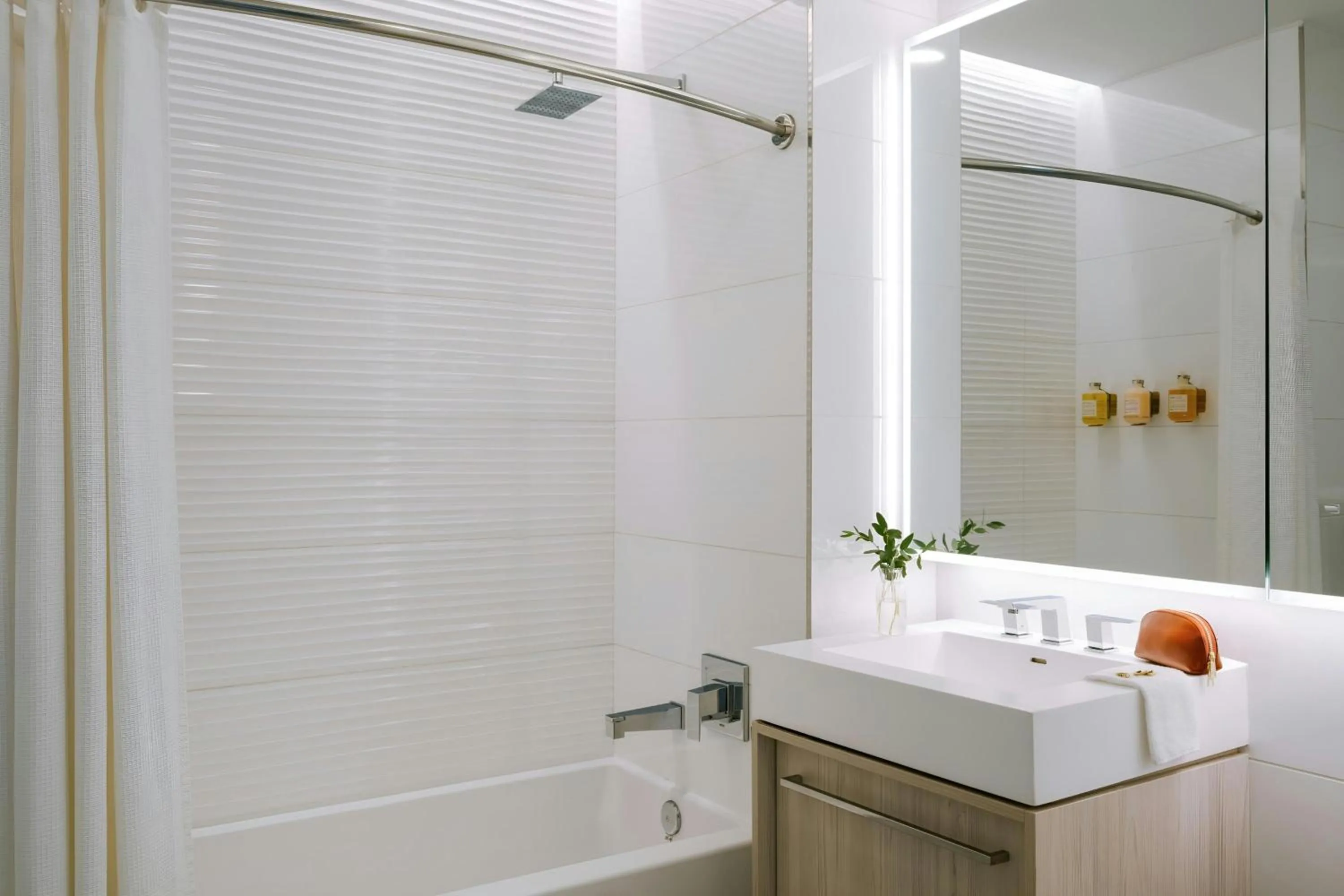 Bathroom in Sonder by Marriott Bonvoy Battery Park Apartments Financial District
