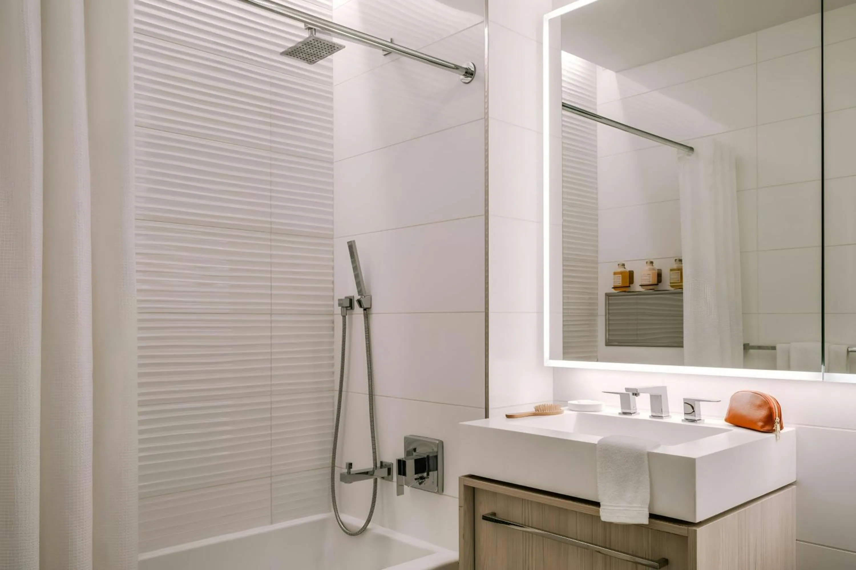 Bathroom in Sonder by Marriott Bonvoy Battery Park Apartments Financial District