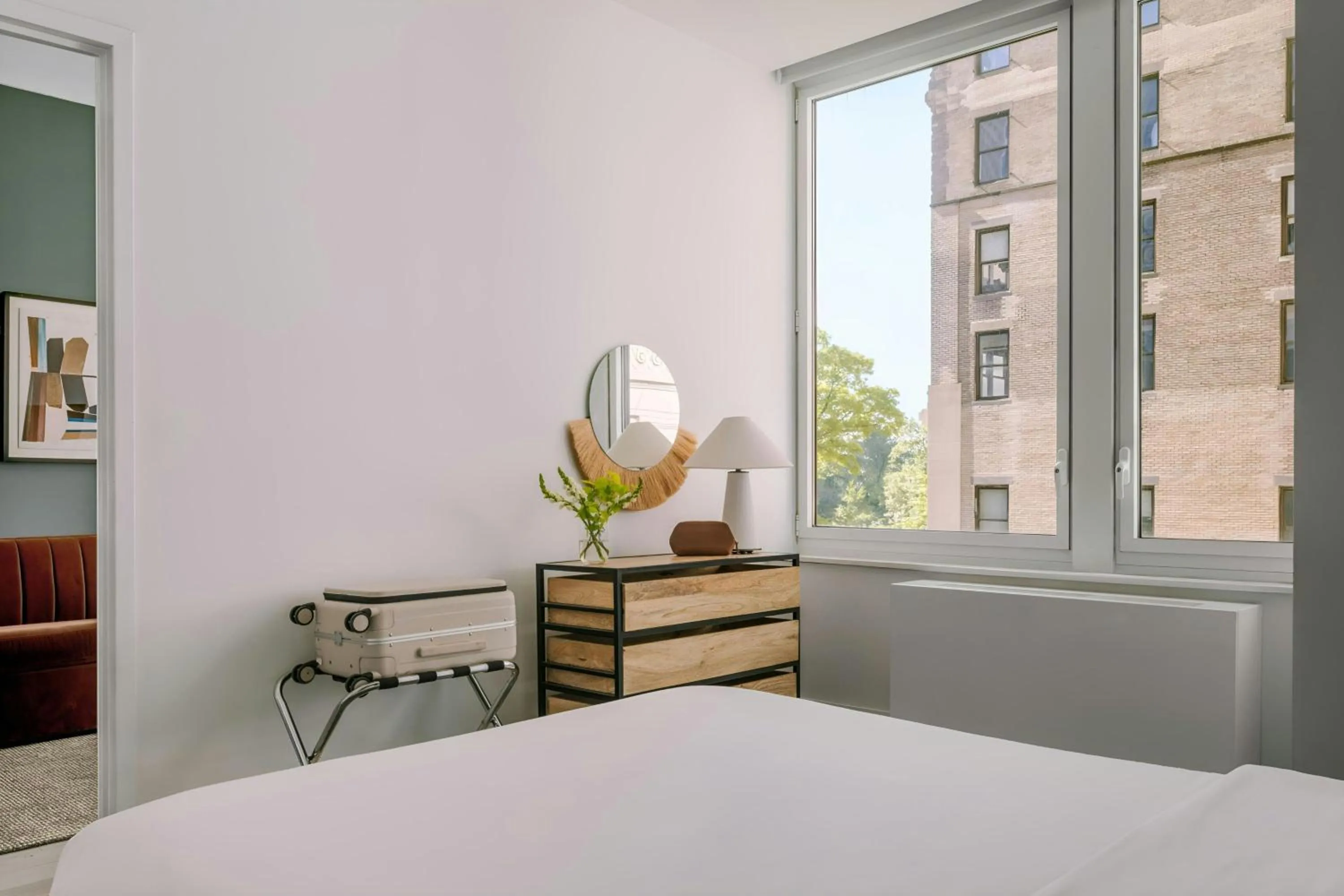 Bedroom, Bed in Sonder by Marriott Bonvoy Battery Park Apartments Financial District