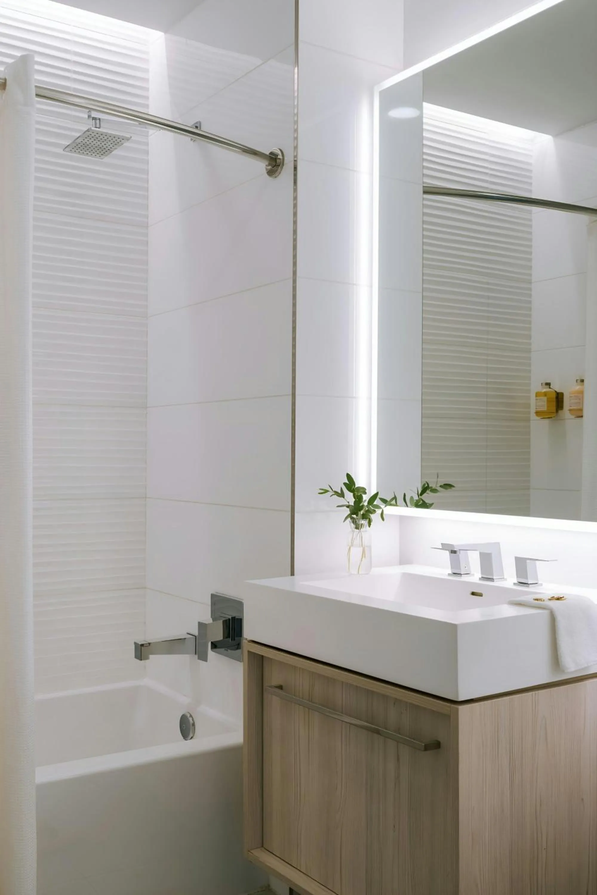 Bathroom in Sonder by Marriott Bonvoy Battery Park Apartments Financial District