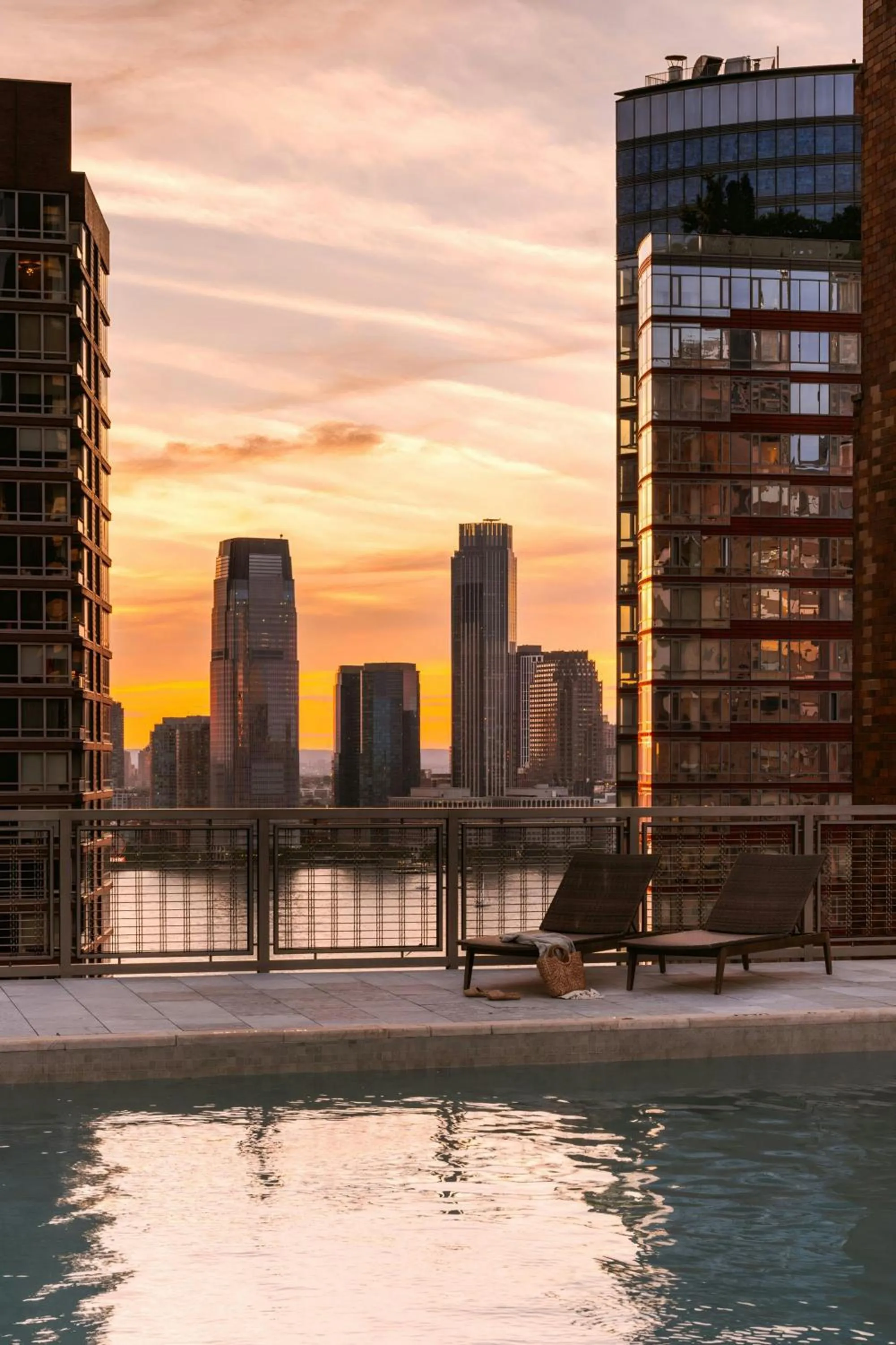 Swimming pool in Sonder by Marriott Bonvoy Battery Park Apartments Financial District