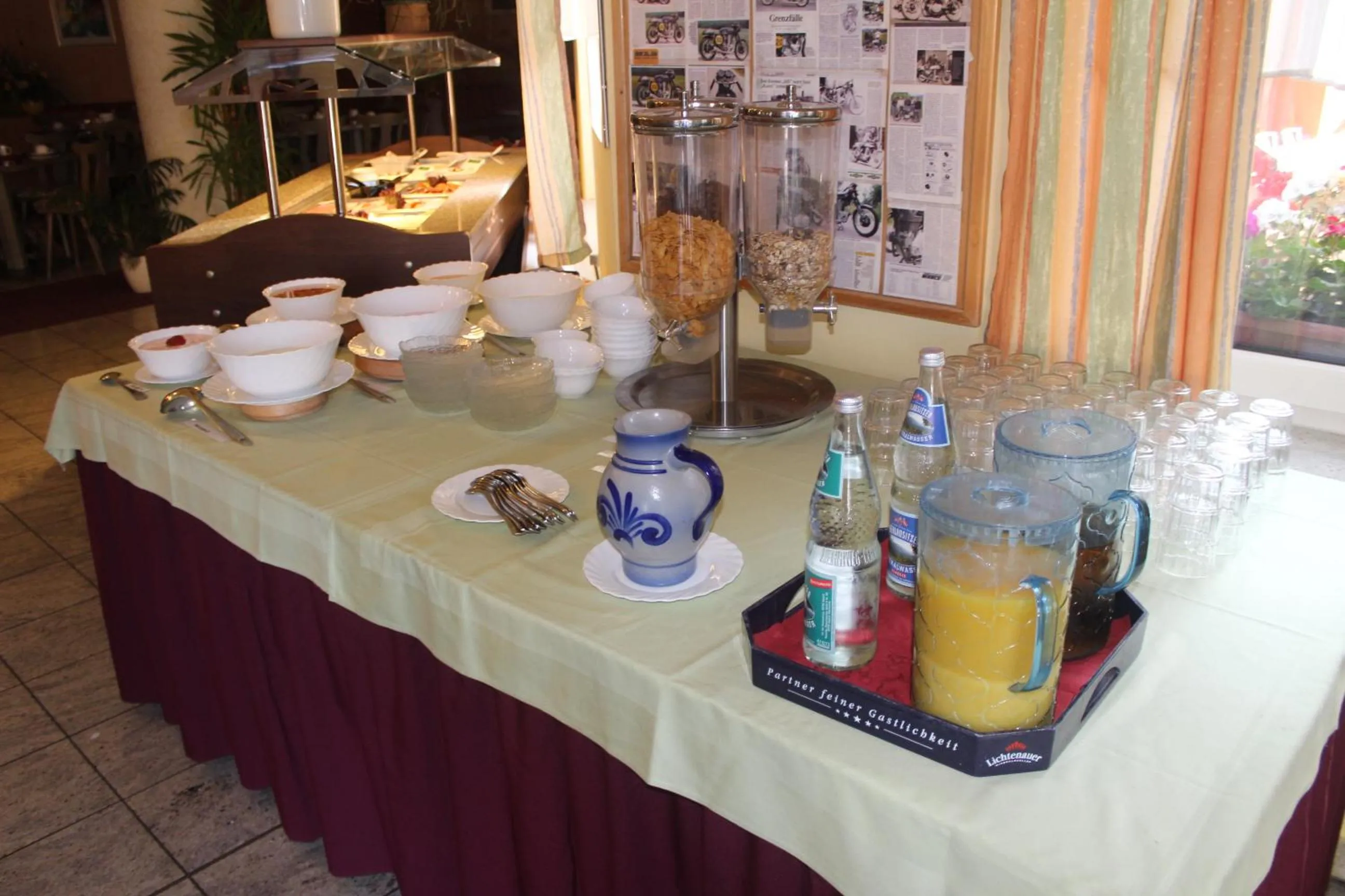 Buffet breakfast in Hotel Riedel