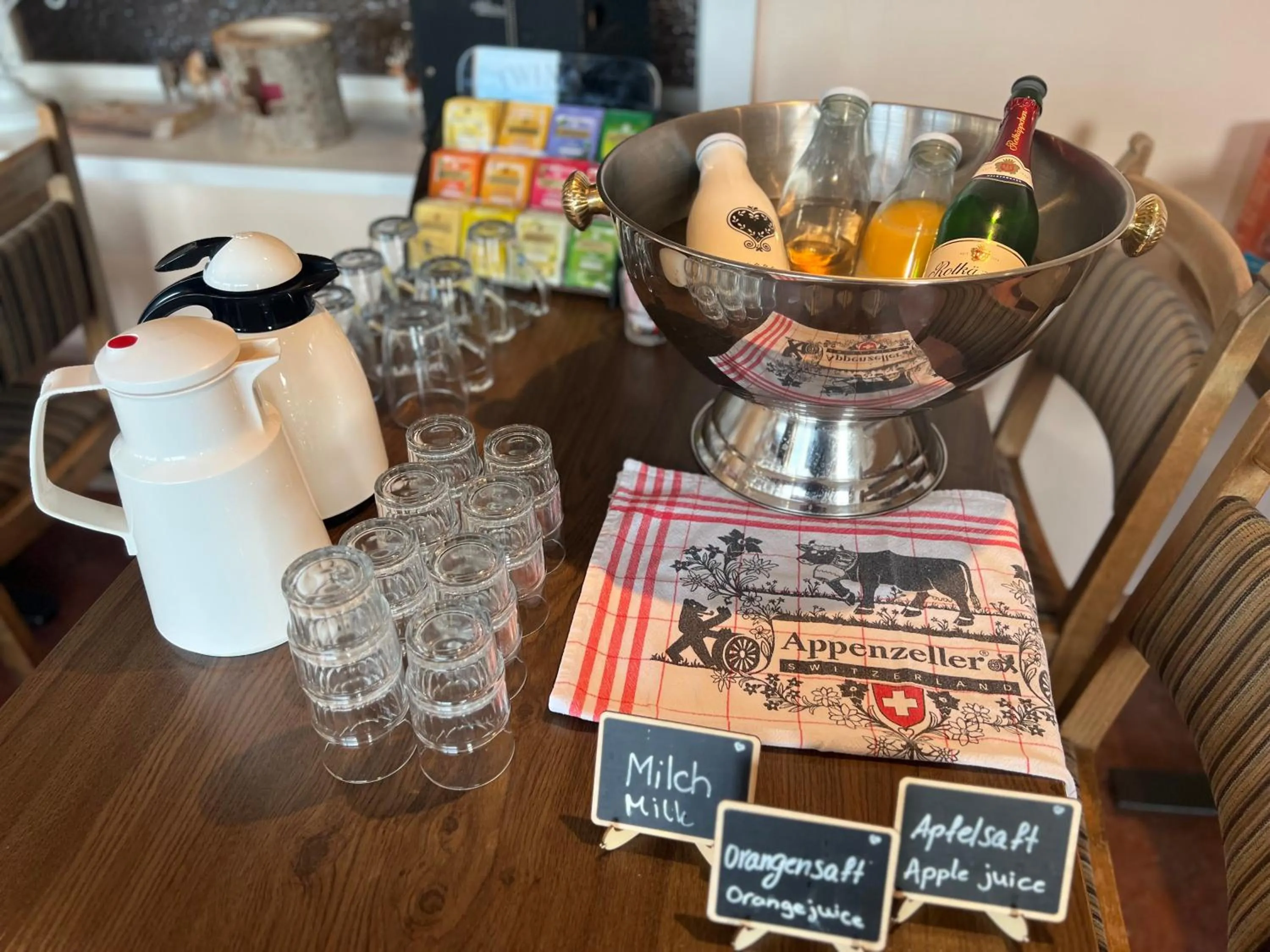 Breakfast in Hotel Fassbind Beausite