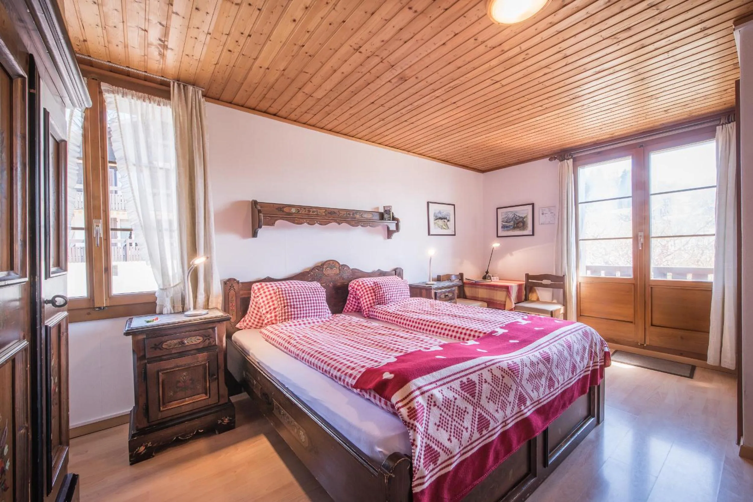 Photo of the whole room, Bed in Hotel Fassbind Beausite