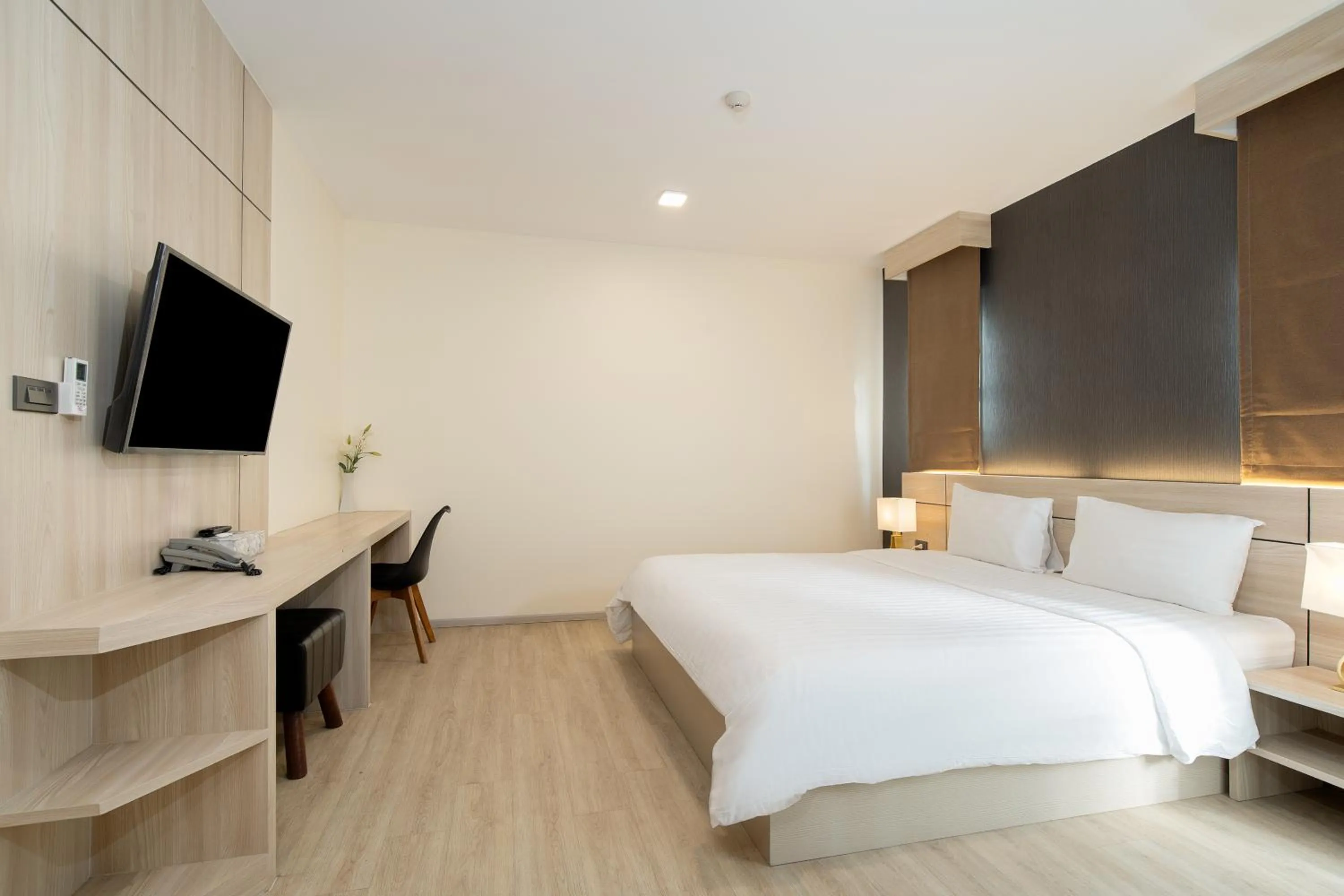 Bedroom, Bed in Amanah Bangkok Hotel