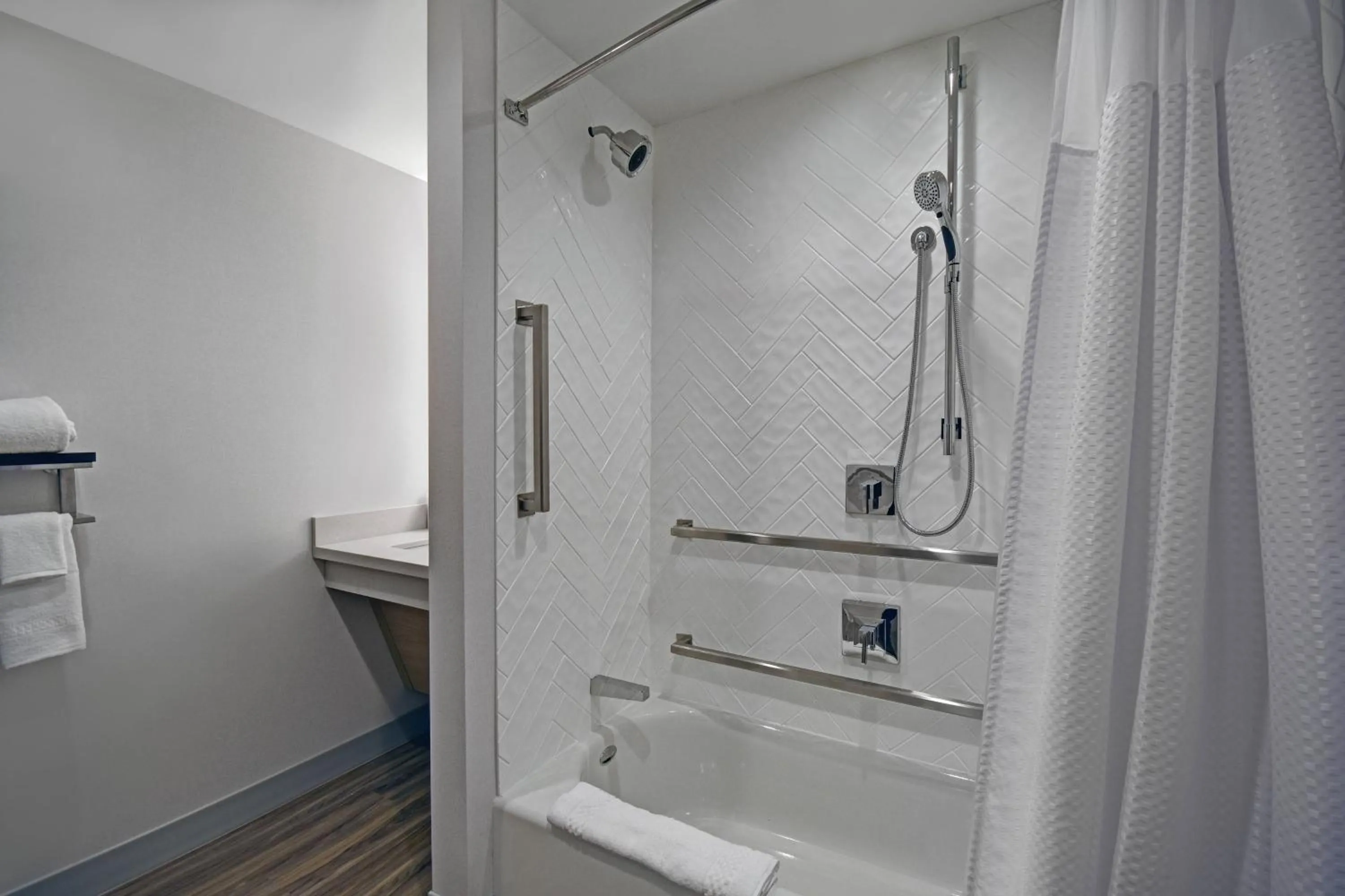 Bathroom in TownePlace Suites by Marriott Fall River Westport