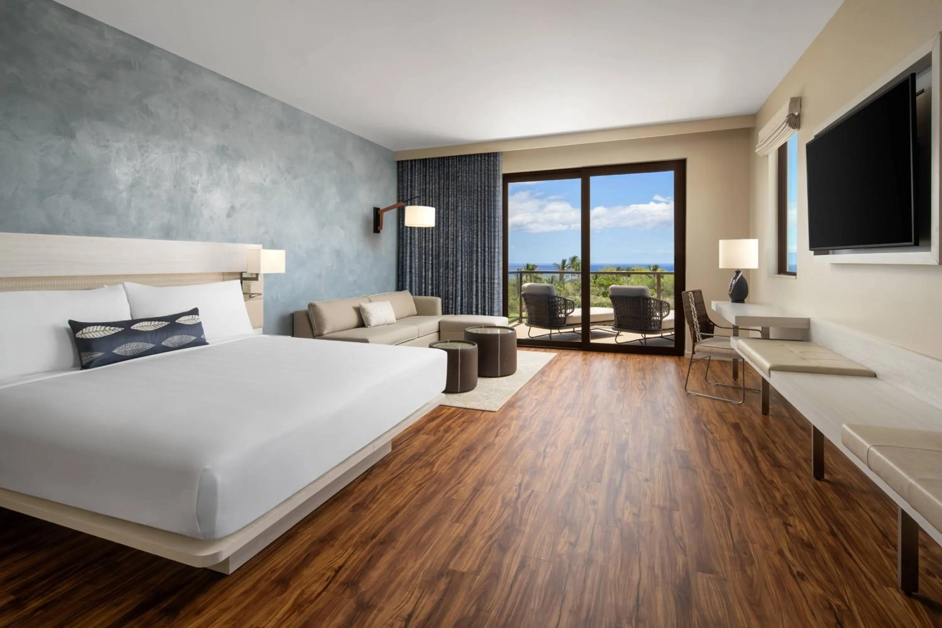 Bedroom, Bed in AC Hotel by Marriott Maui Wailea