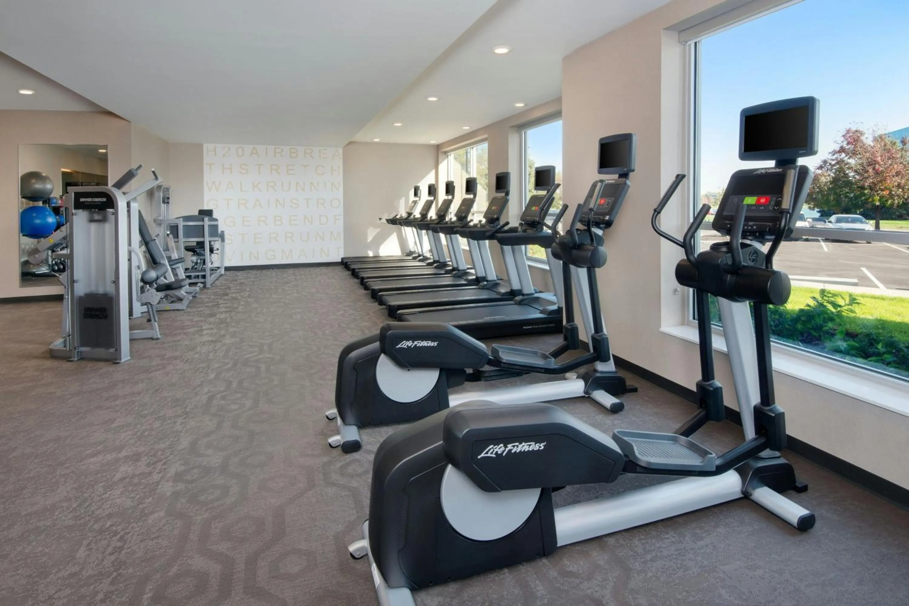 Fitness centre/facilities in SpringHill Suites by Marriott Indianapolis Keystone