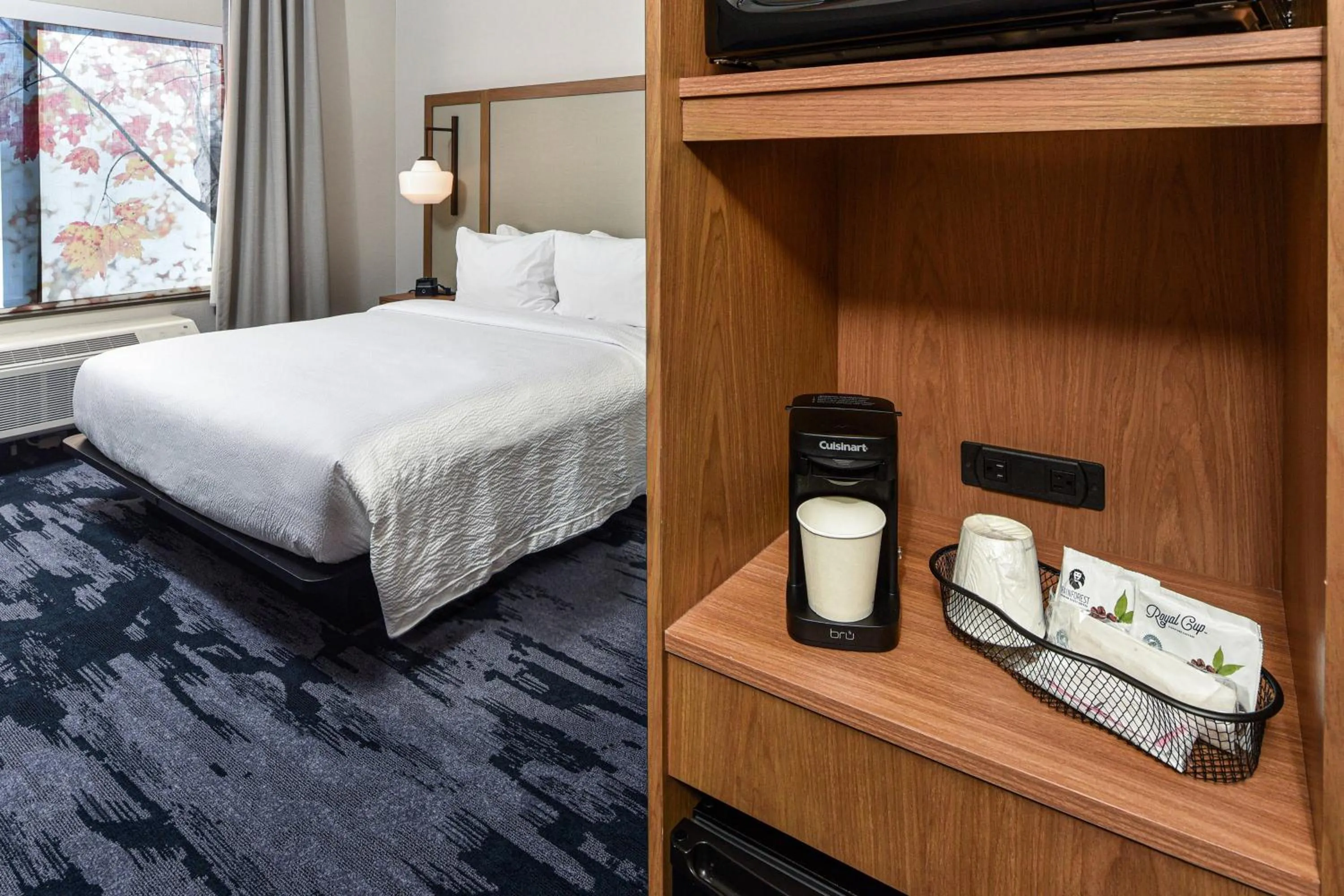 Photo of the whole room, Bed in Fairfield Inn & Suites by Marriott Menifee