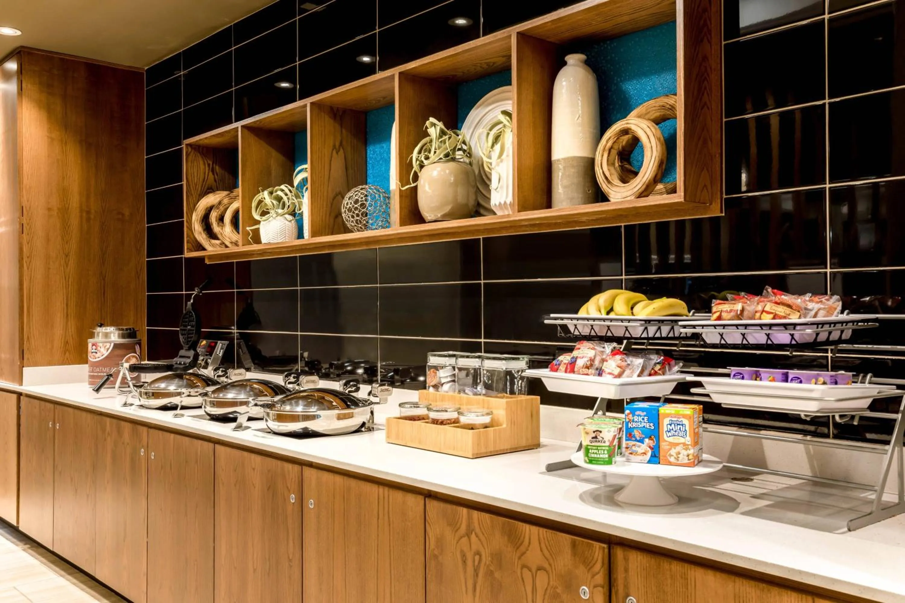 Breakfast in SpringHill Suites by Marriott Tallahassee North