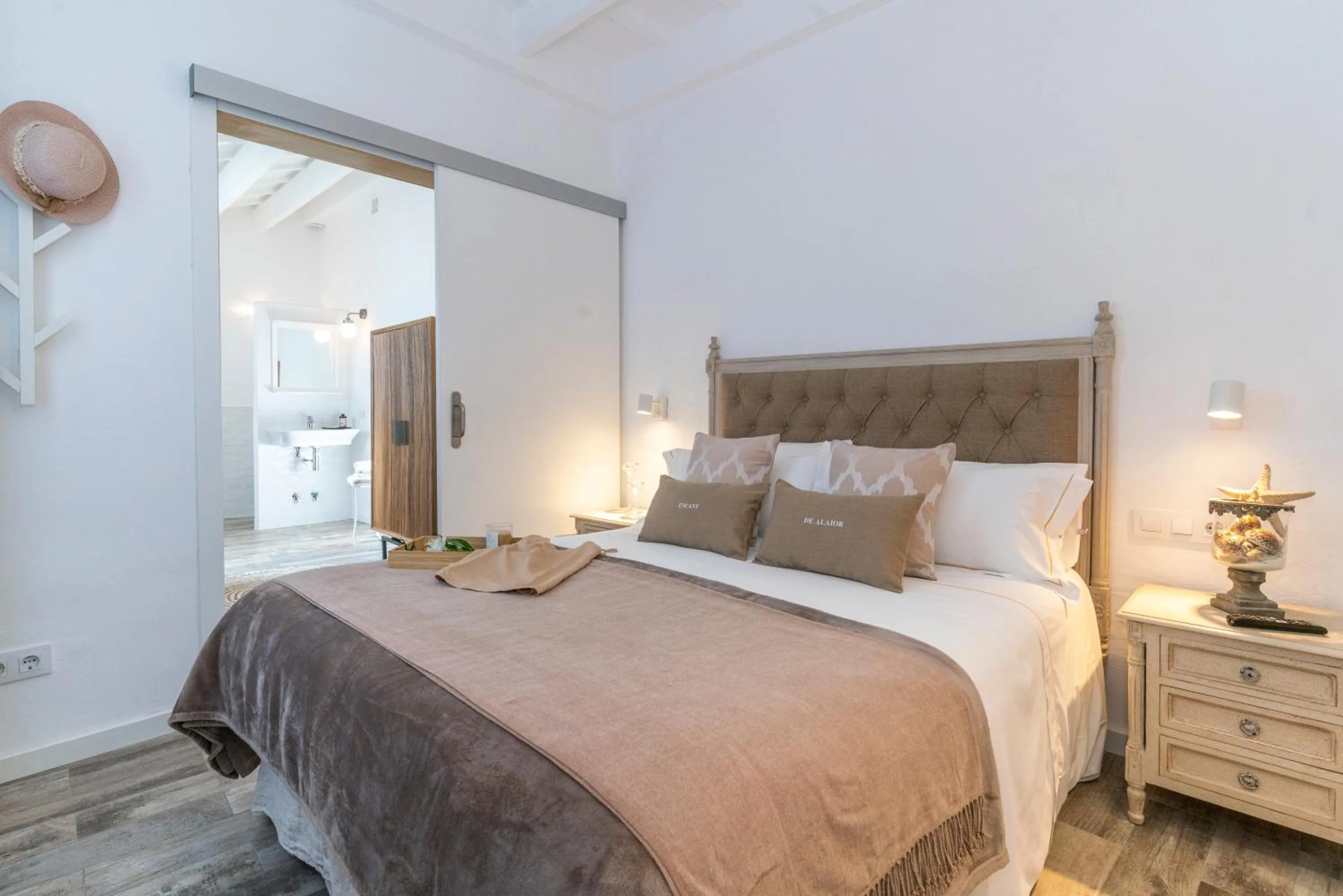 Bed in Encant de Alaior Boutique Hotel