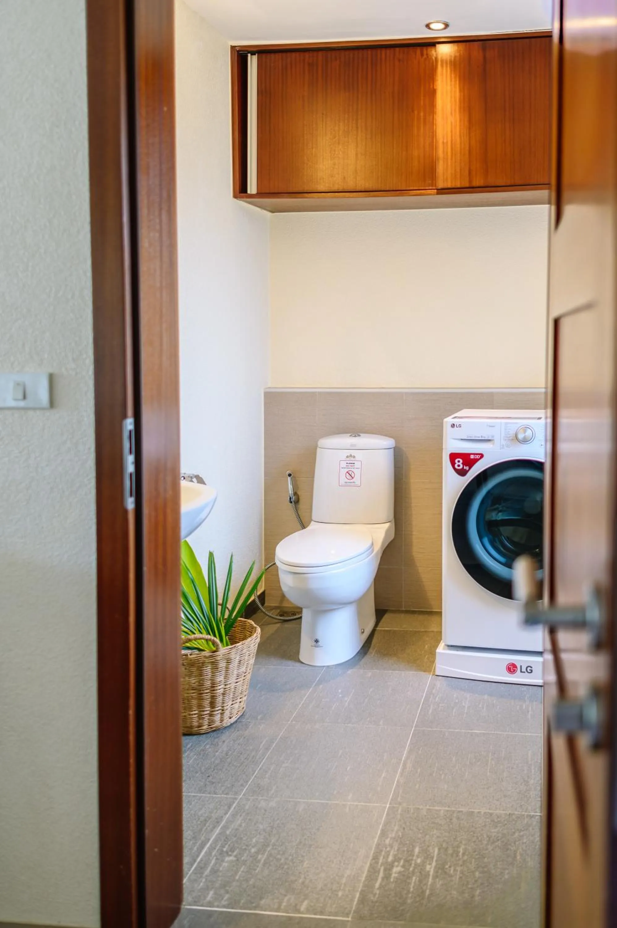 Toilet in Utalay Koh Chang Villas