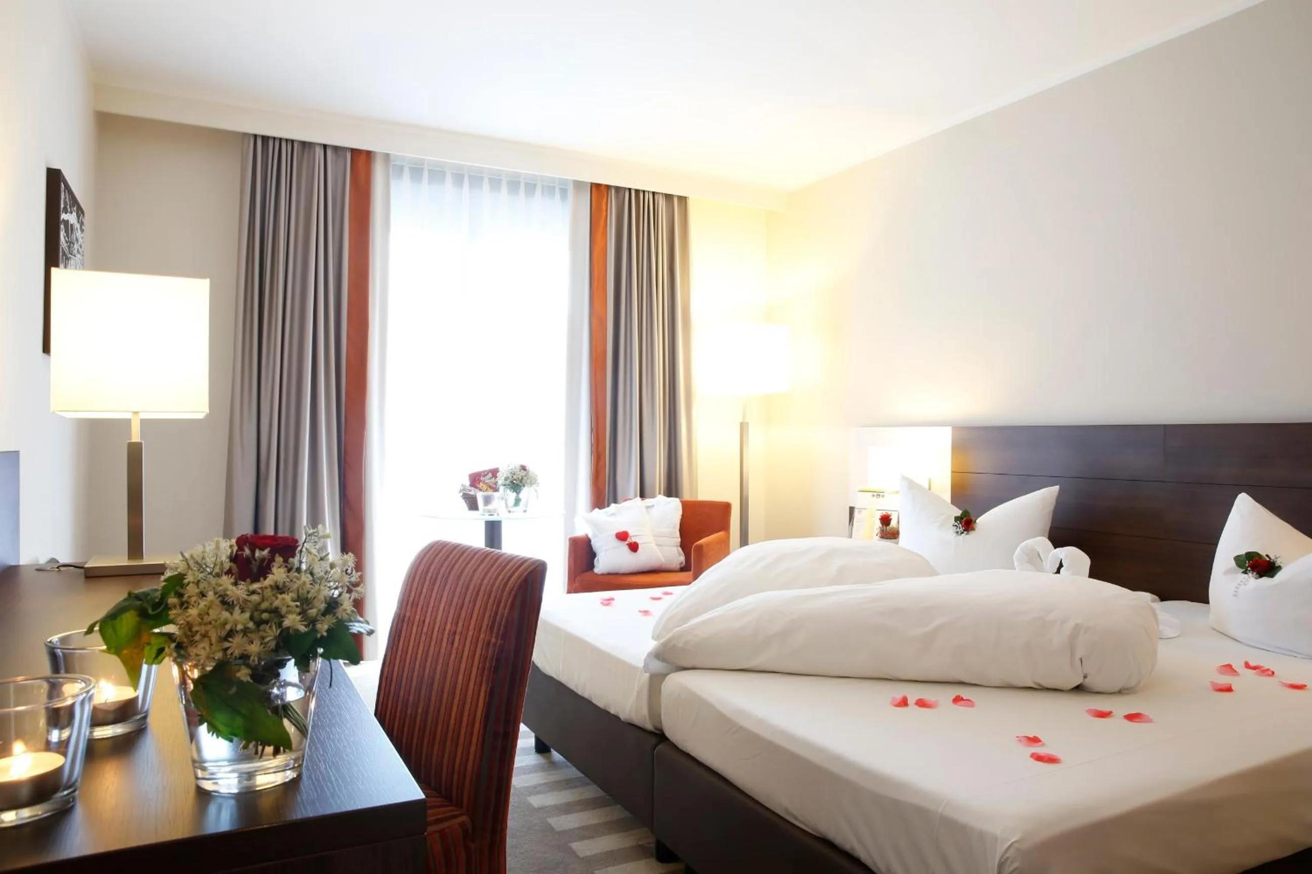 Bedroom, Bed in Parkhotel Wittekindshof