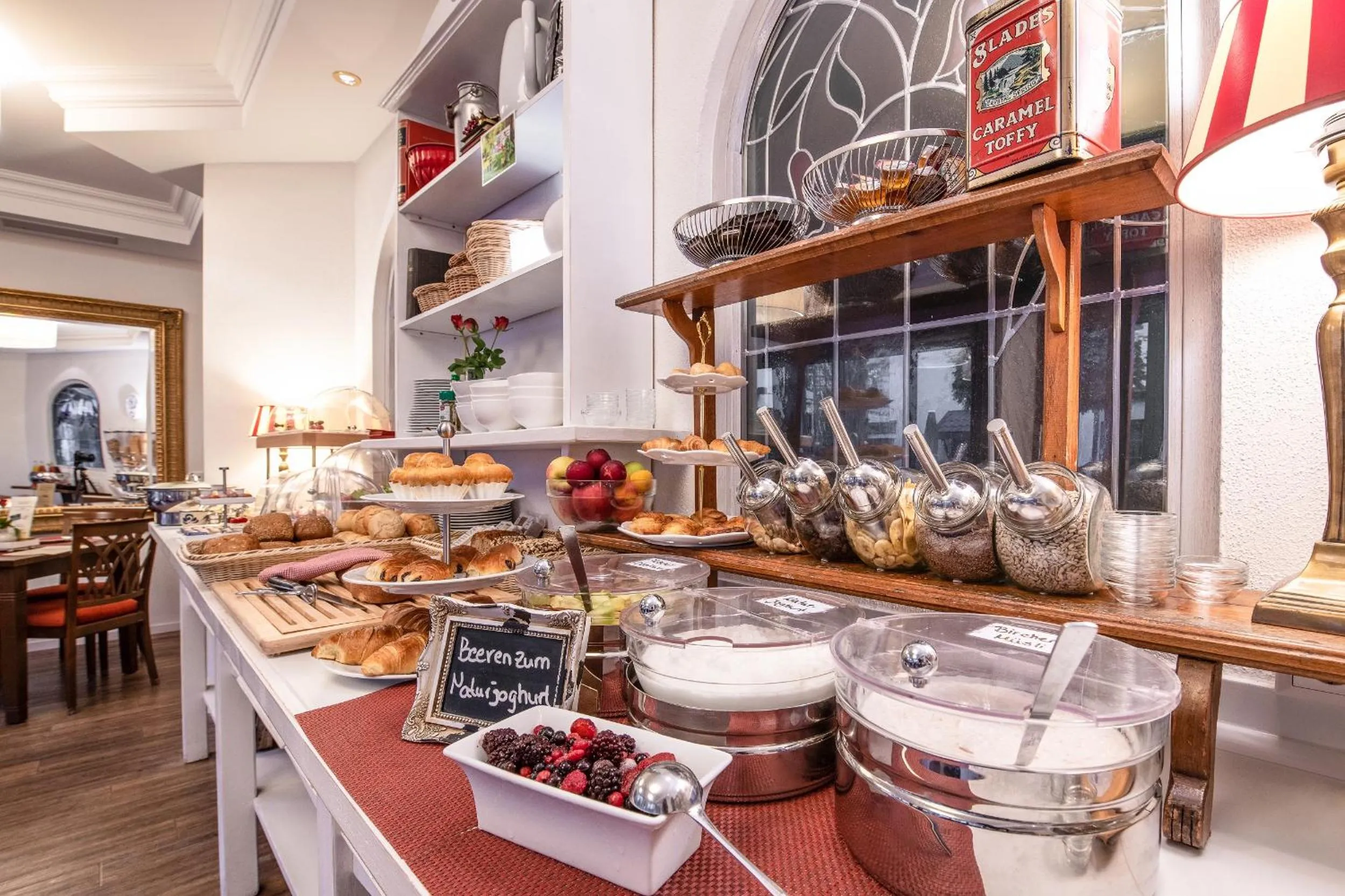 Buffet breakfast in Weinstadt Hotel - das Original