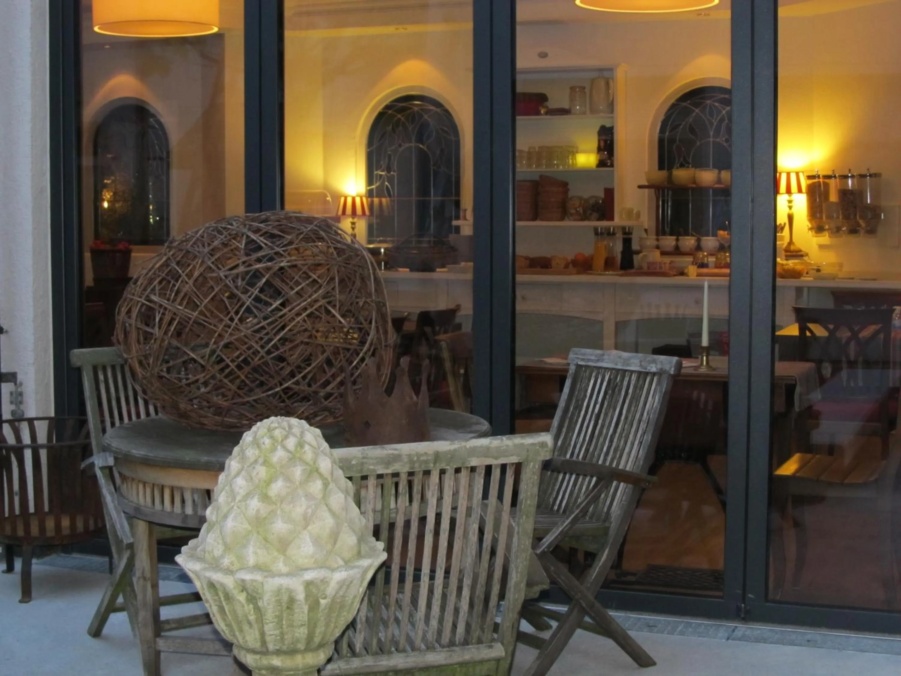 Patio in Weinstadt Hotel - das Original