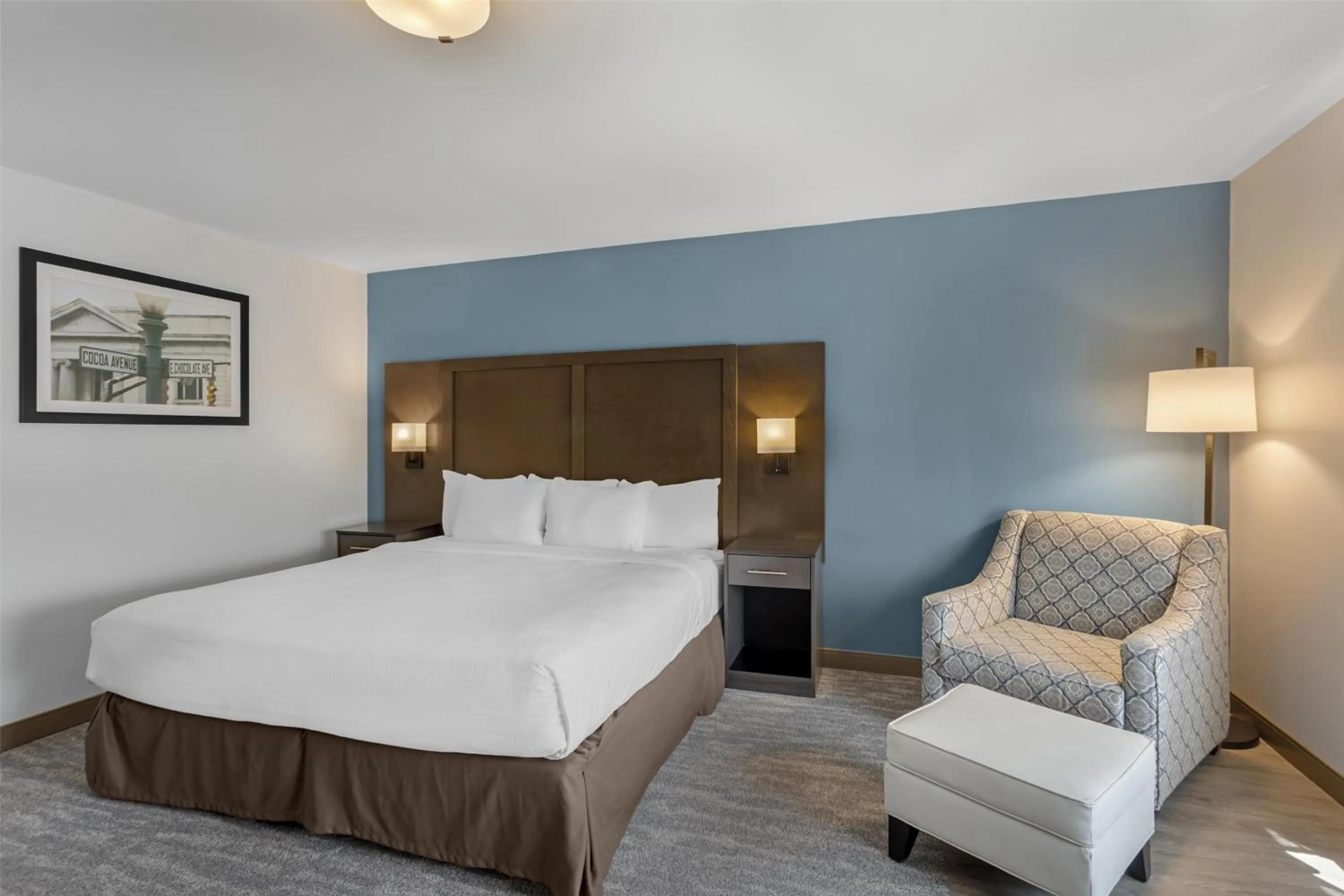 Bedroom, Bed in Best Western Plus Hershey