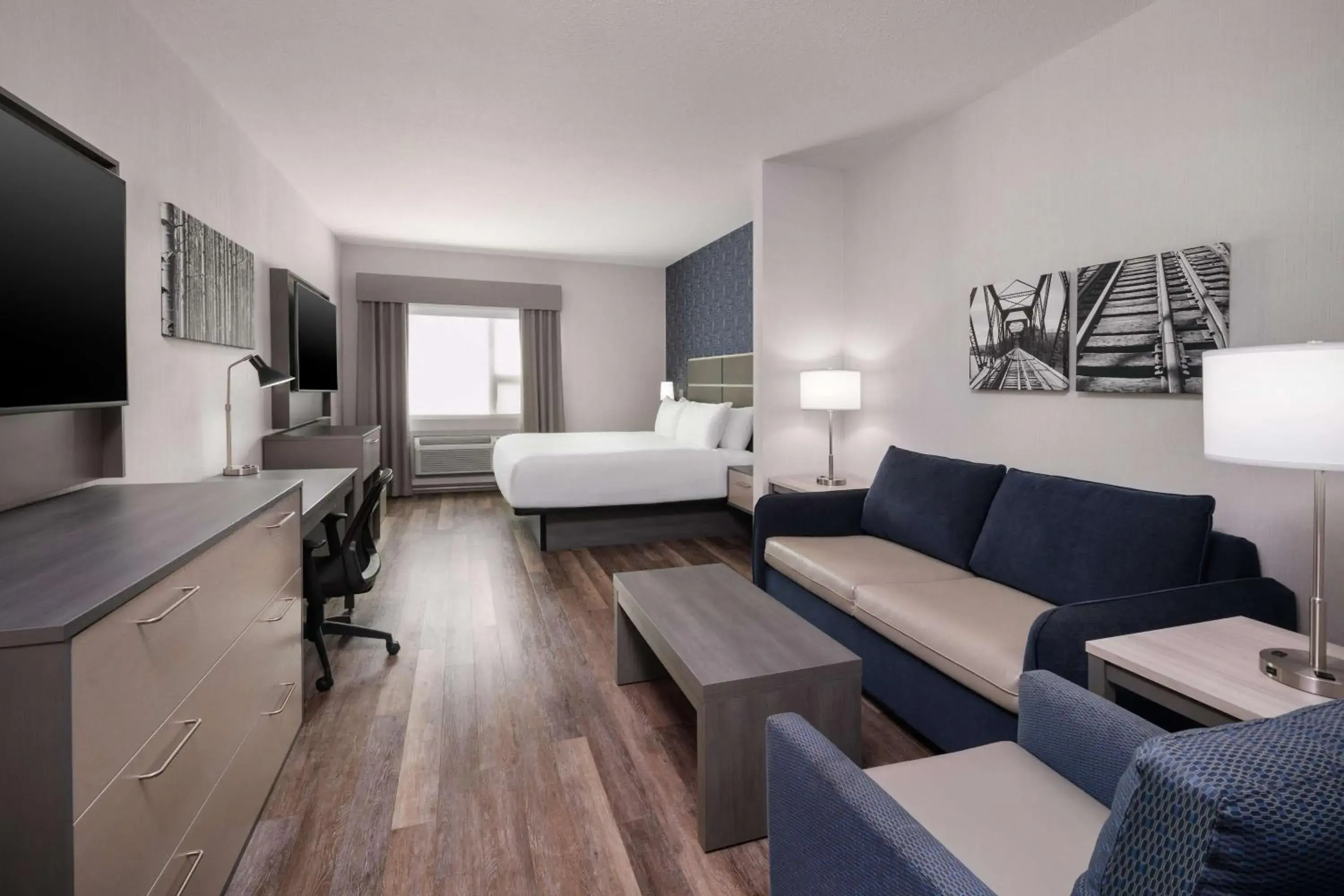 King Room with Sofa Bed in Best Western Plus Prince George King Room with Sofa Bed in Best Western Plus Prince George