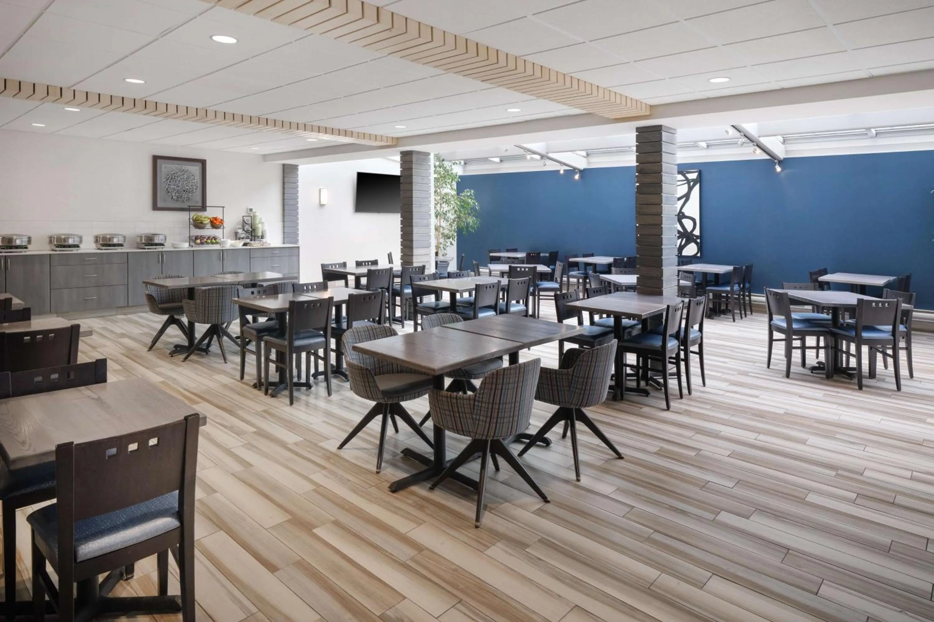 Breakfast in Best Western Plus Prince George