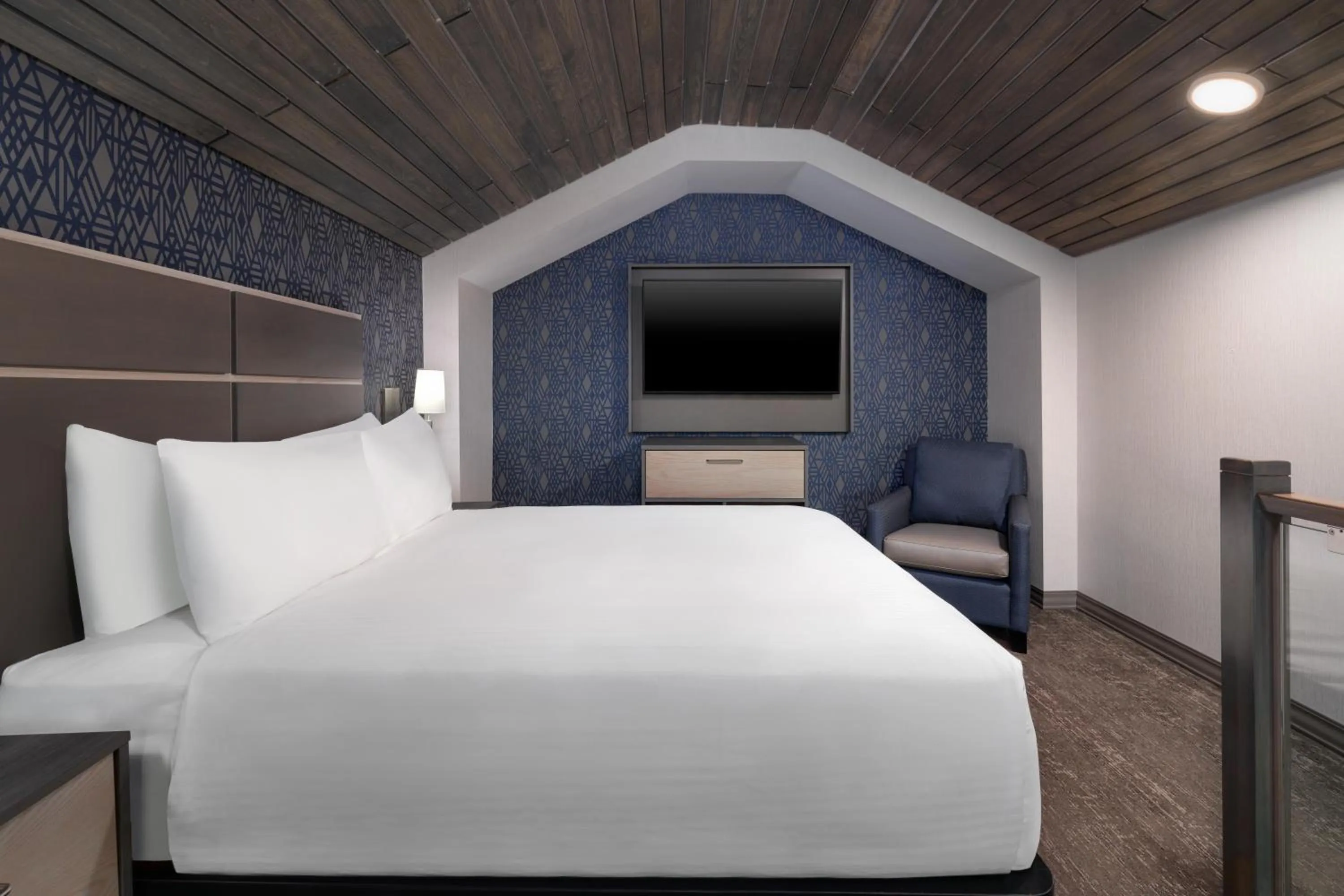 Bed in Best Western Plus Prince George