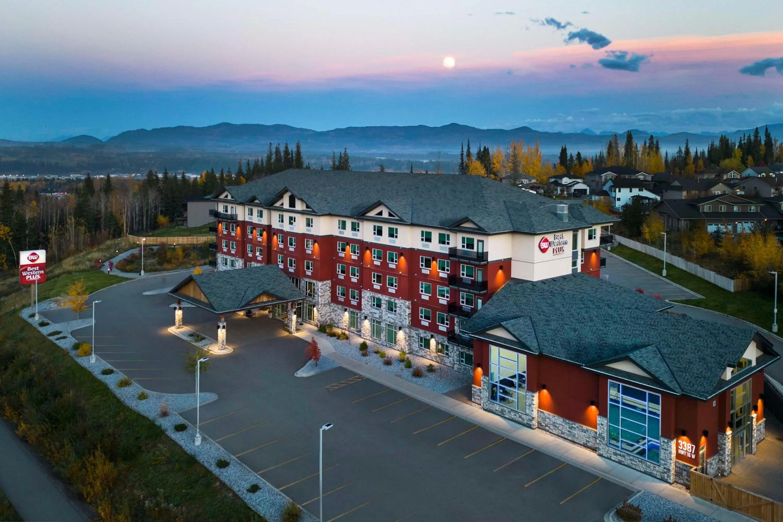 Property building in Best Western Plus Prince George