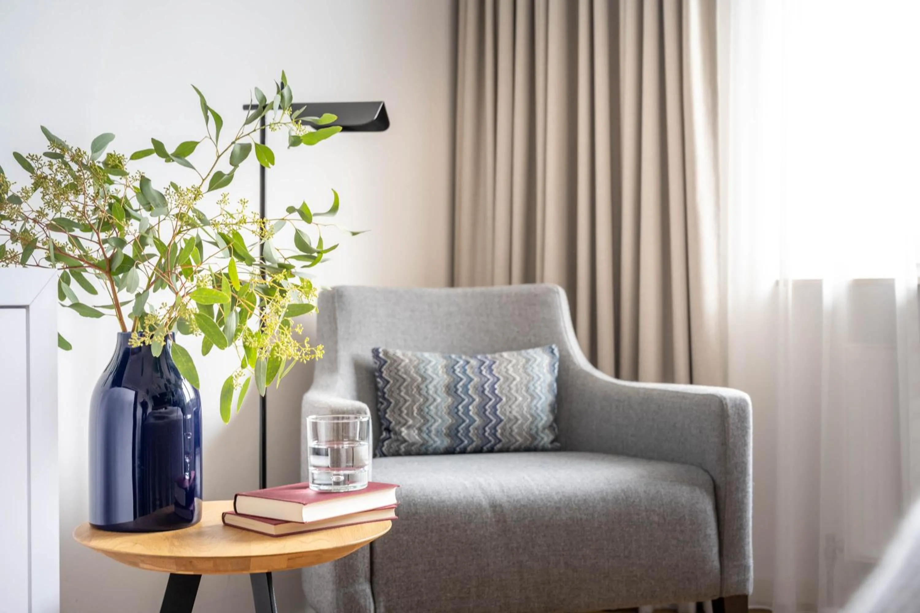 Seating area in Hotel Maier