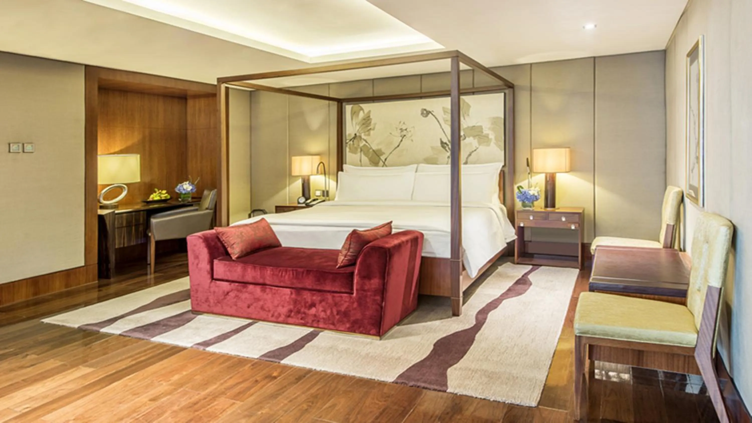 Bedroom, Bed in Regent Beijing