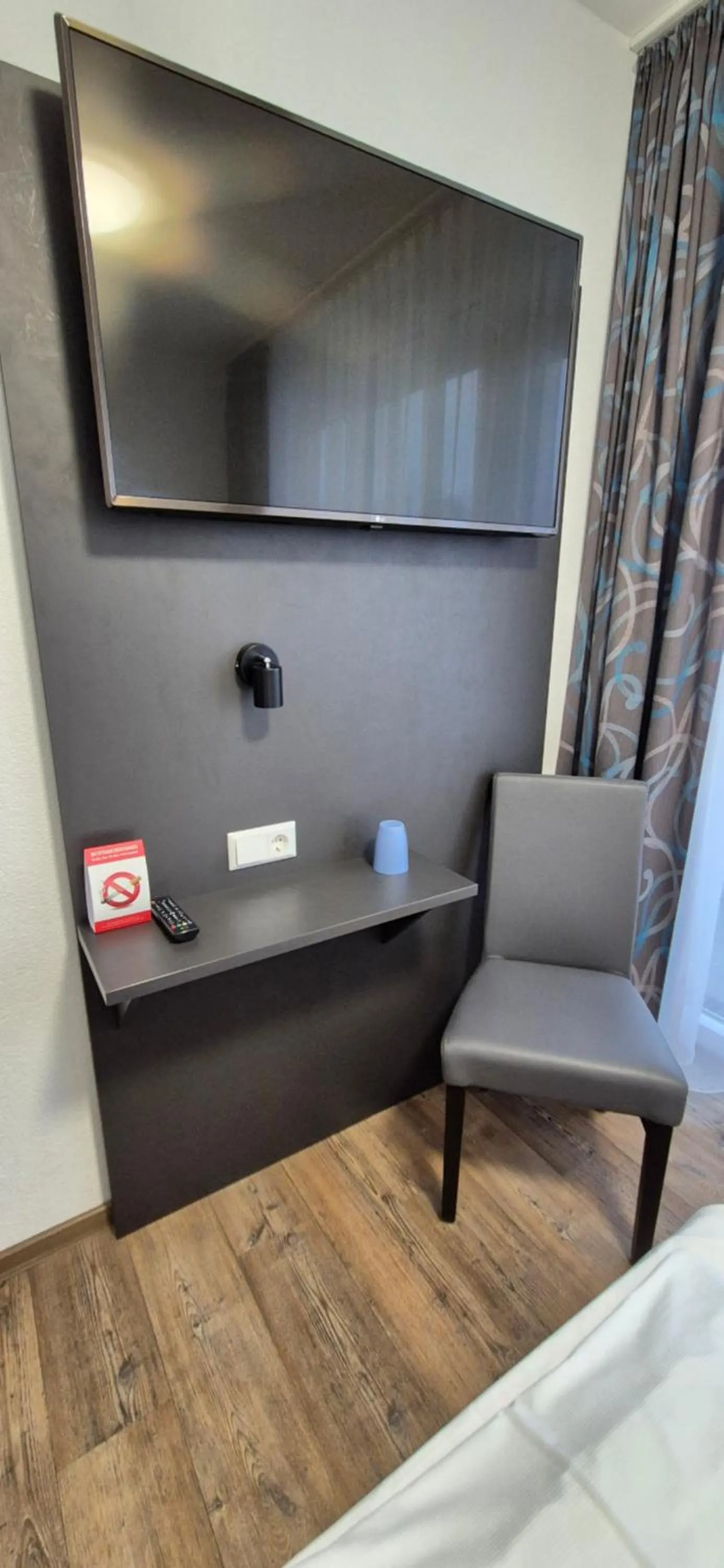 TV and multimedia in Melvi Hotel Göppingen