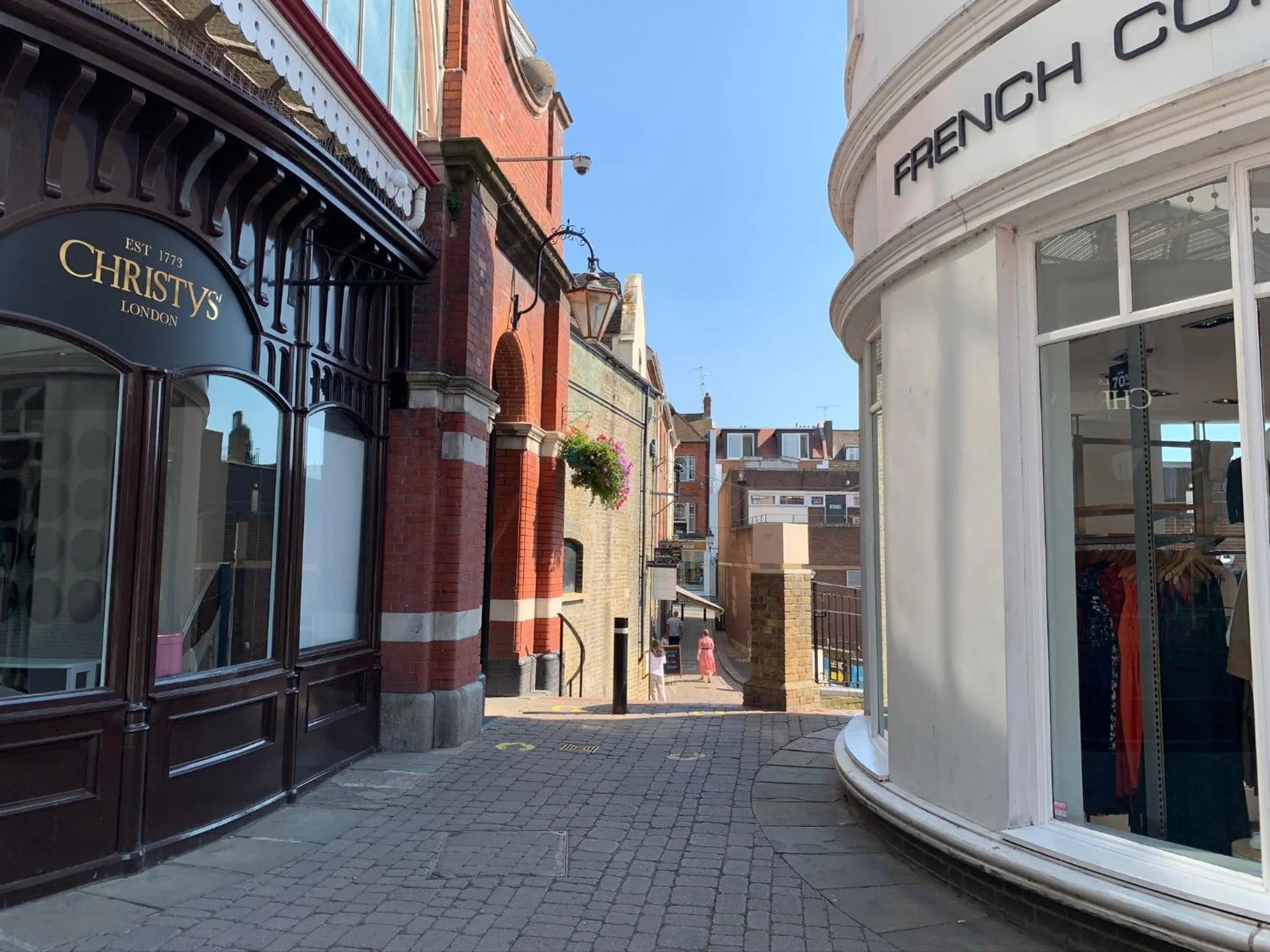 Shopping Area in Goswell House Hotel central Windsor