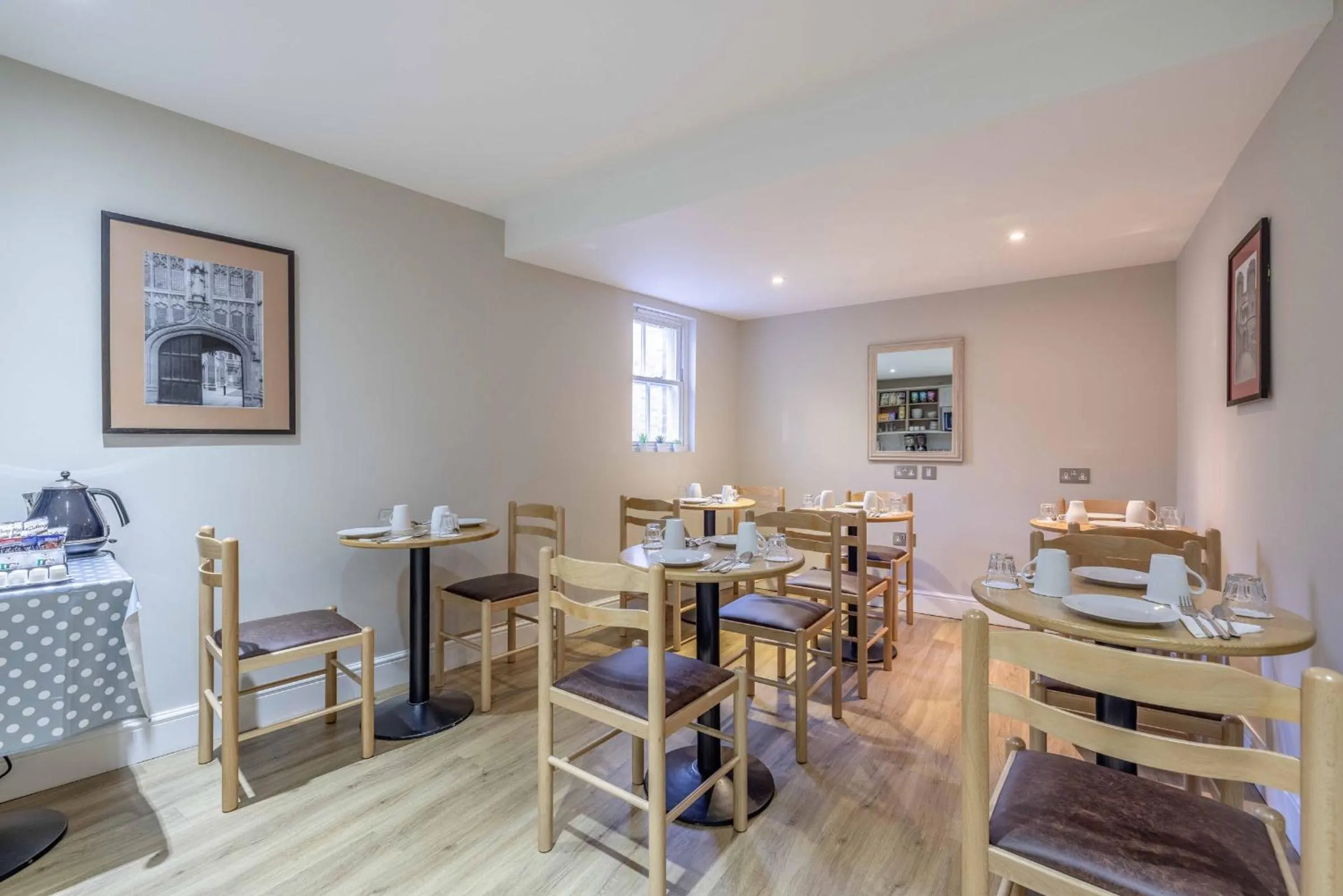 Dining area in Goswell House Hotel central Windsor