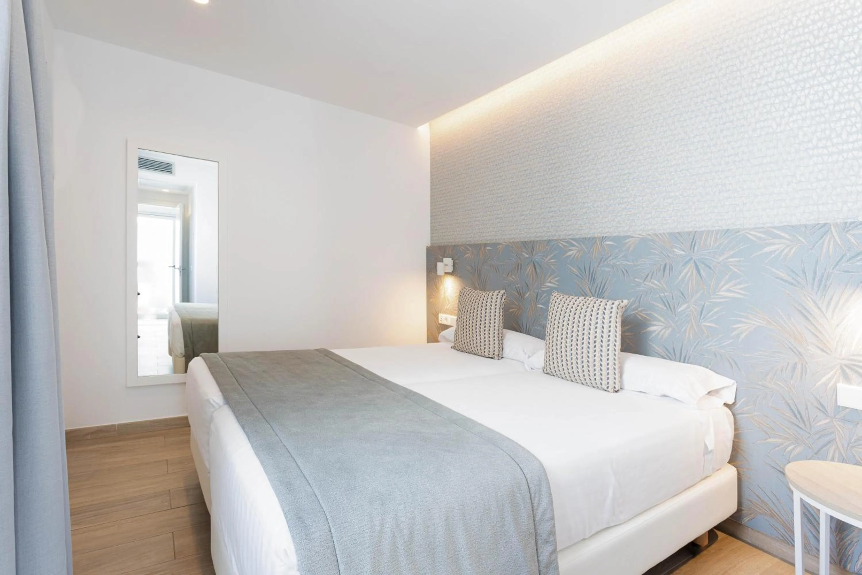 Bedroom, Bed in Resort Cordial Santa Águeda & Perchel Beach Club