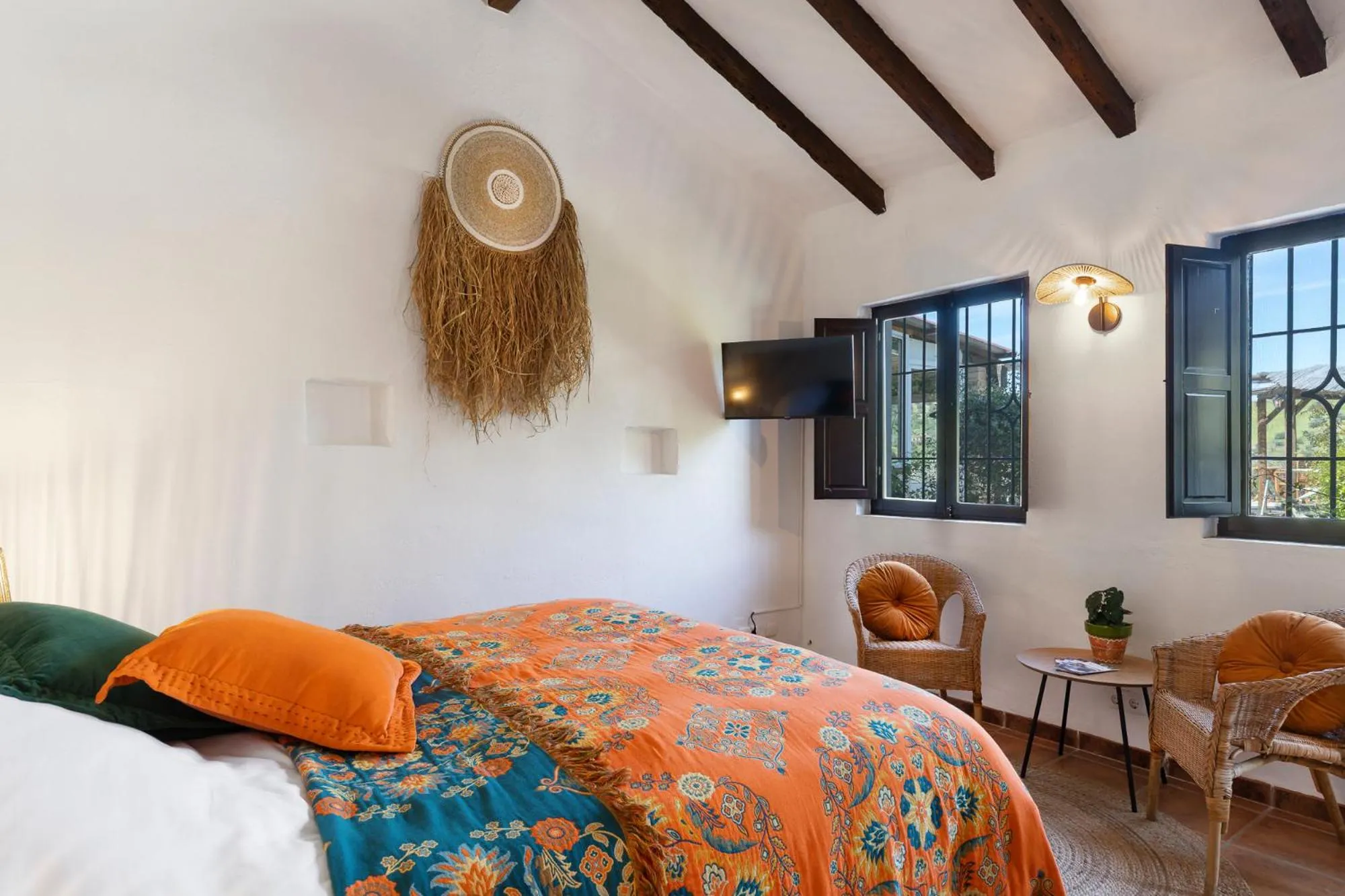 Decorative detail, Bed in Boutique B&B Cortijo Valverde Álora