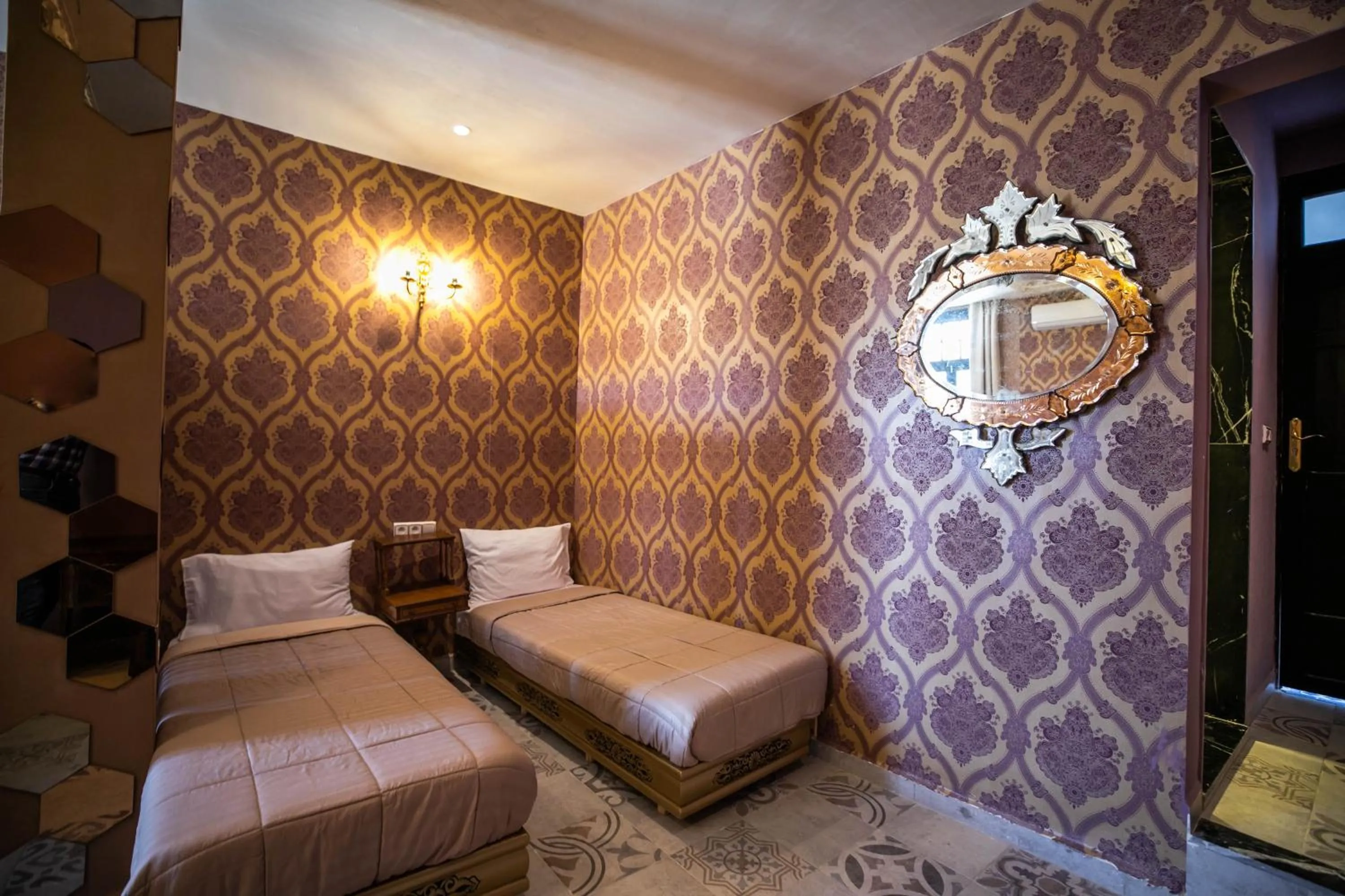 Bedroom, Bed in Palais Shazam & SPA