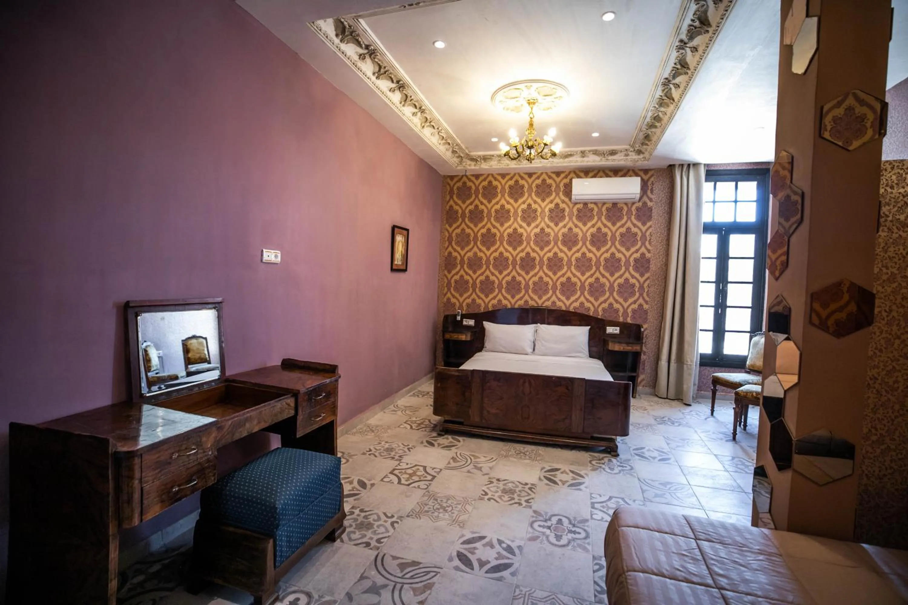 Bedroom, Bed in Palais Shazam & SPA