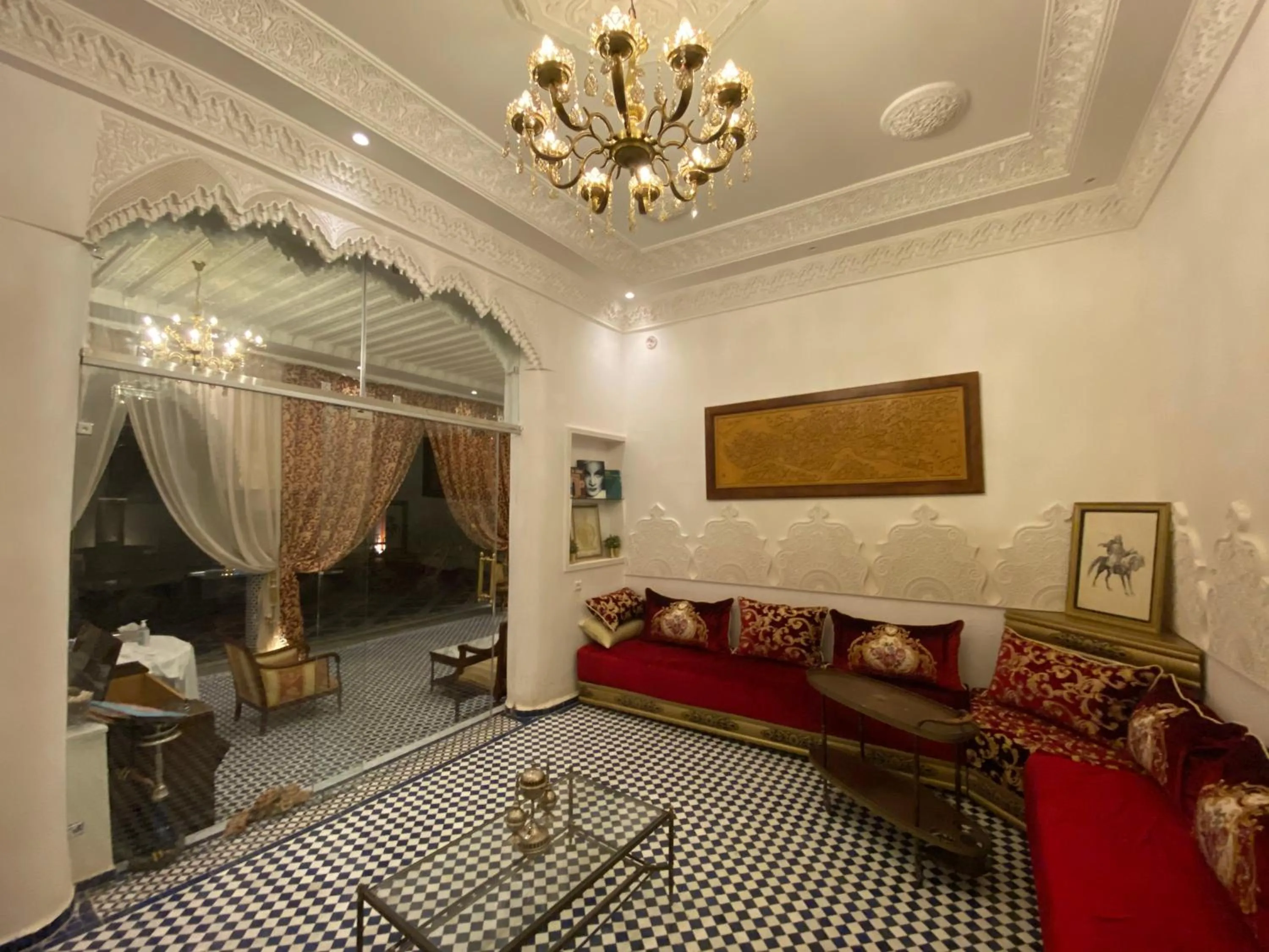 Decorative detail, Bed in Palais Shazam & SPA