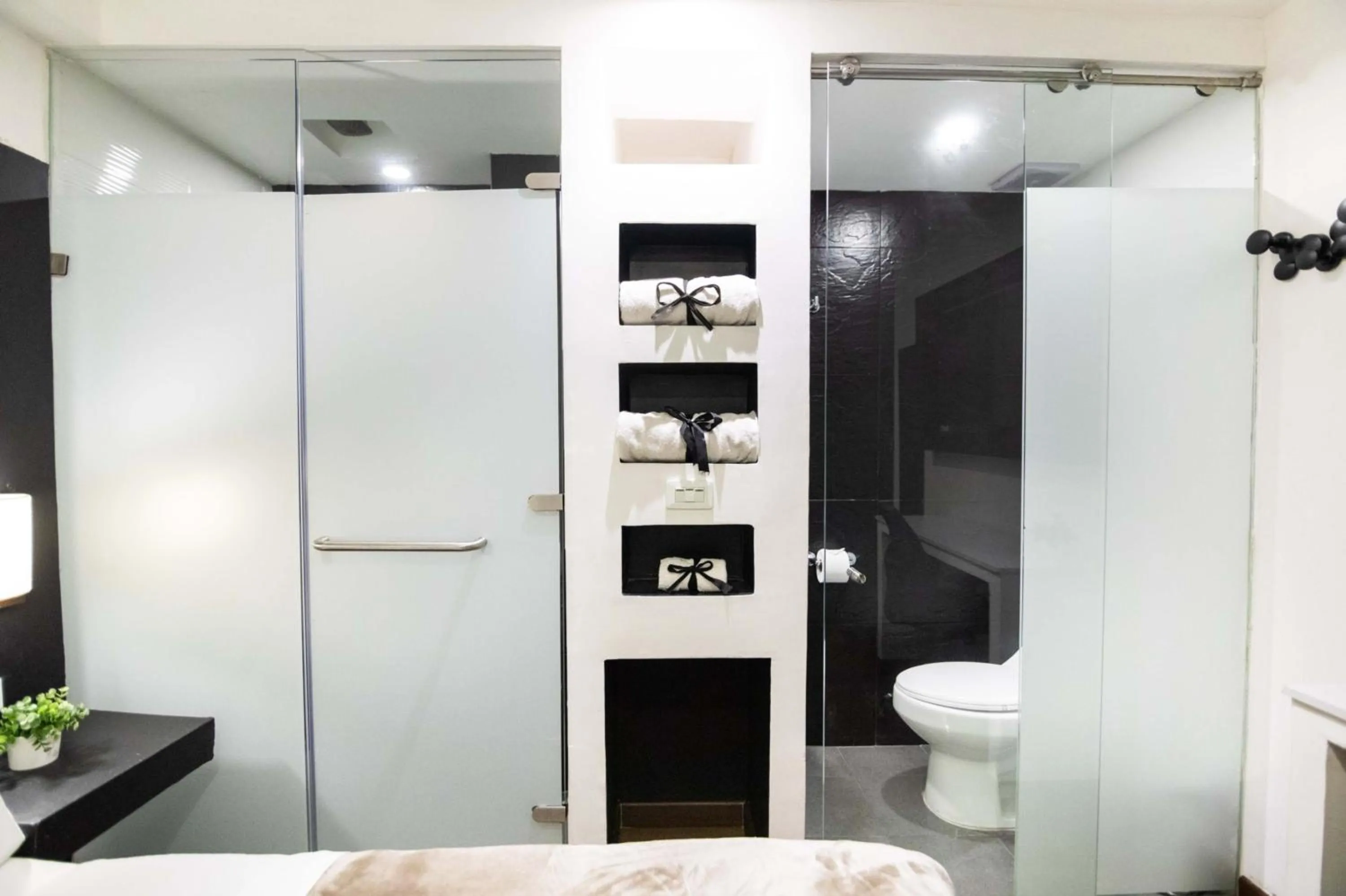 Shower in Hotel Z3 Pereira